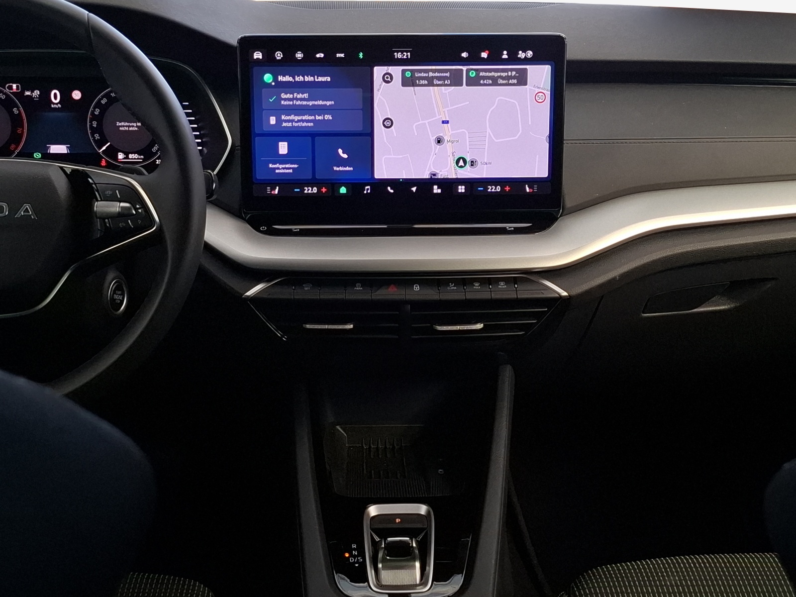 SKODA Octavia Combi 1.5 TSI mHEV DSG Dynamic-image-10