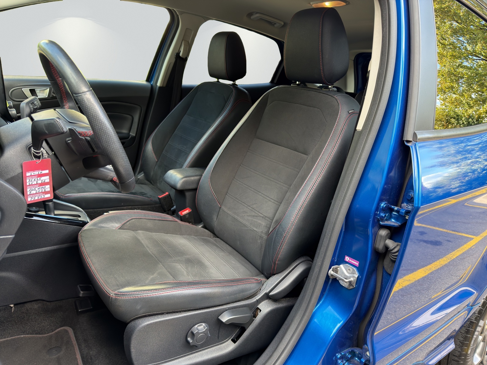 FORD EcoSport 1.0 SCTi ST-Line Automat-image-9