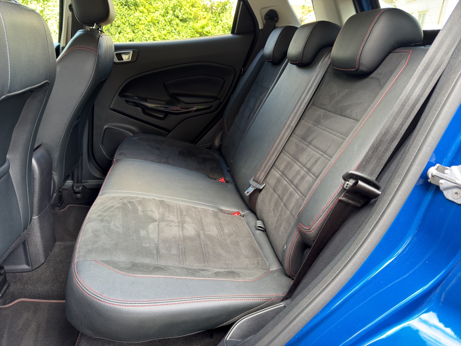 FORD EcoSport 1.0 SCTi ST-Line Automat-image-10