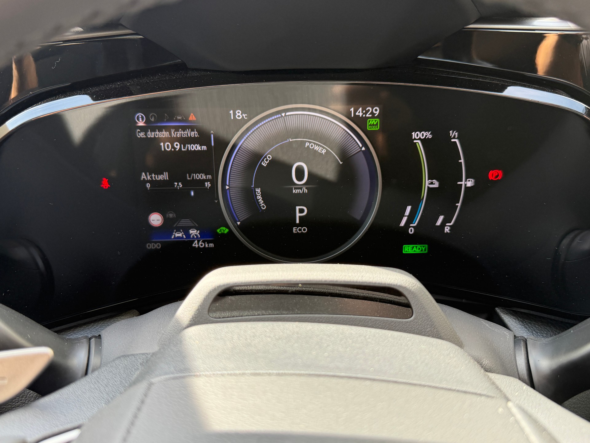 LEXUS NX 450h+ E-FOUR Comfort-image-12