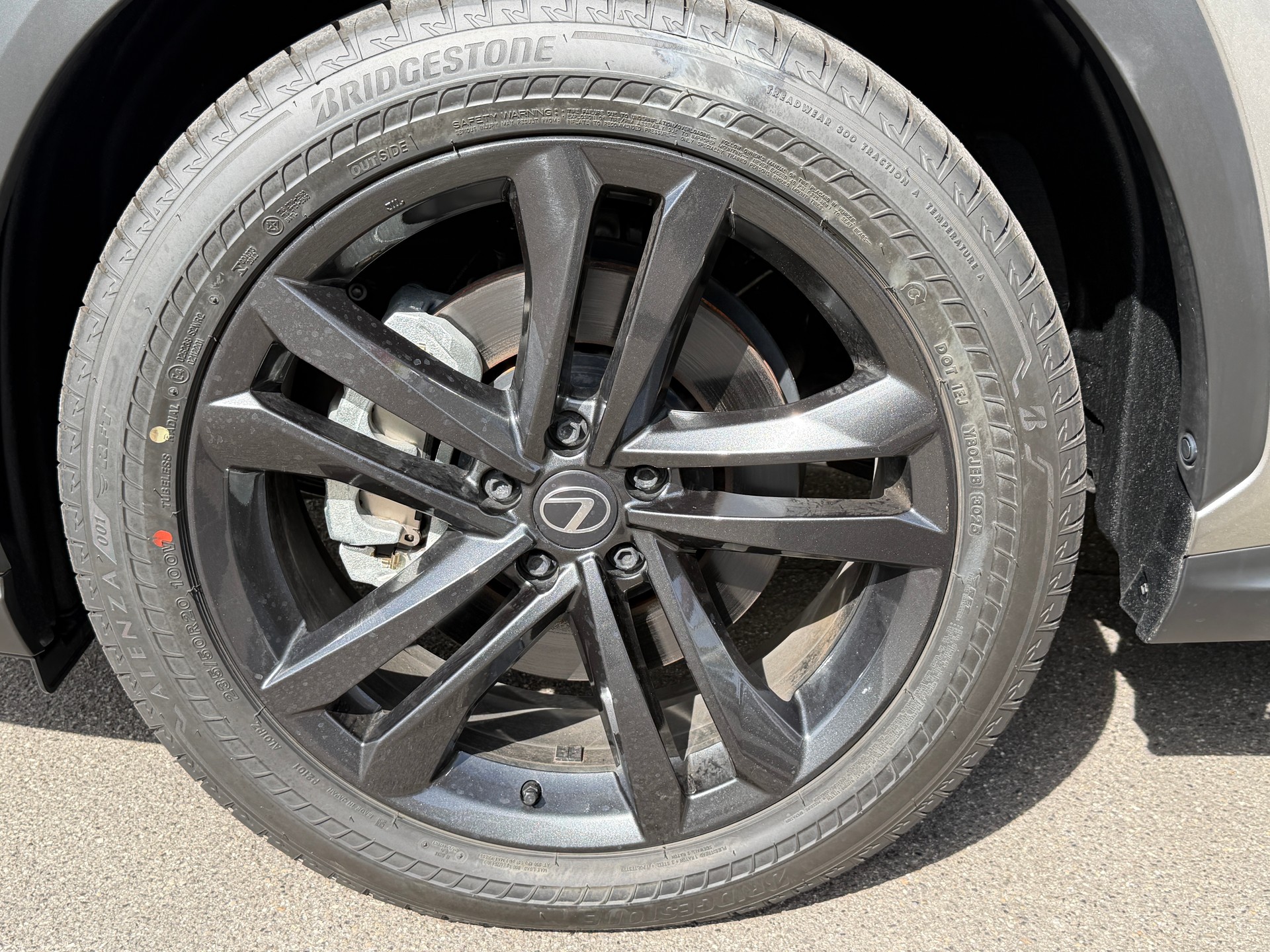 LEXUS NX 450h+ E-FOUR Comfort-image-7