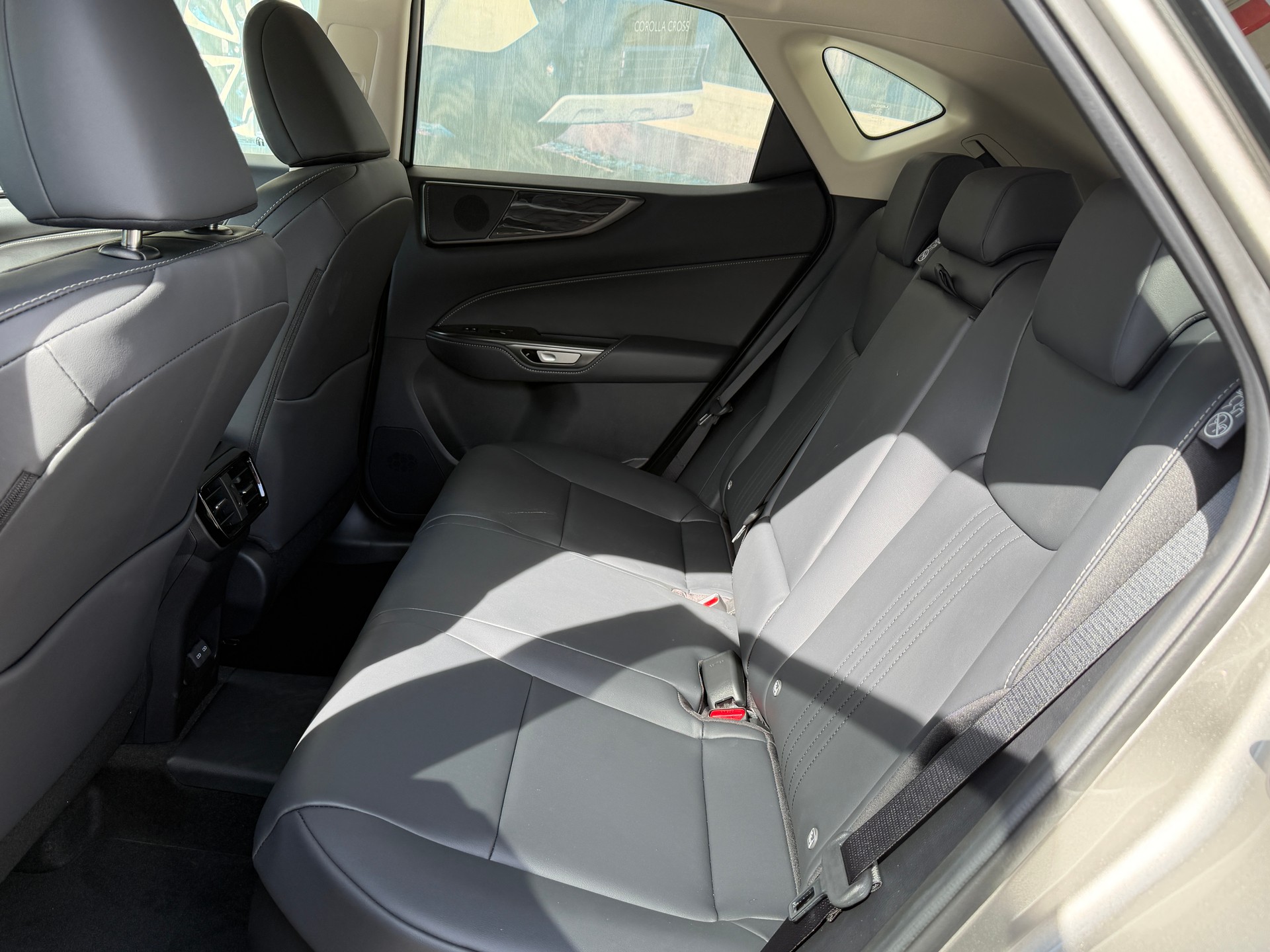LEXUS NX 450h+ E-FOUR Comfort-image-8