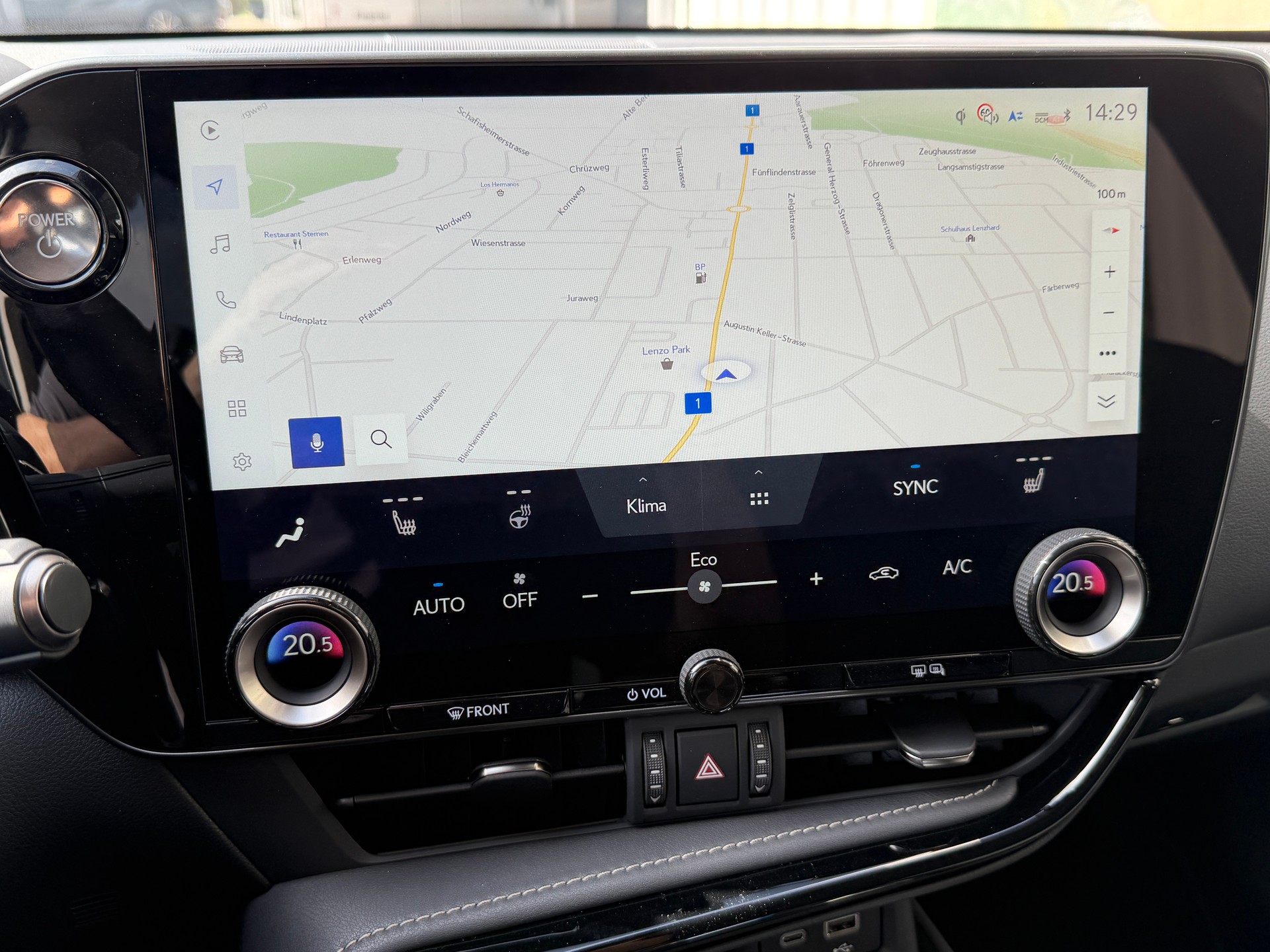 LEXUS NX 450h+ E-FOUR Comfort-image-13
