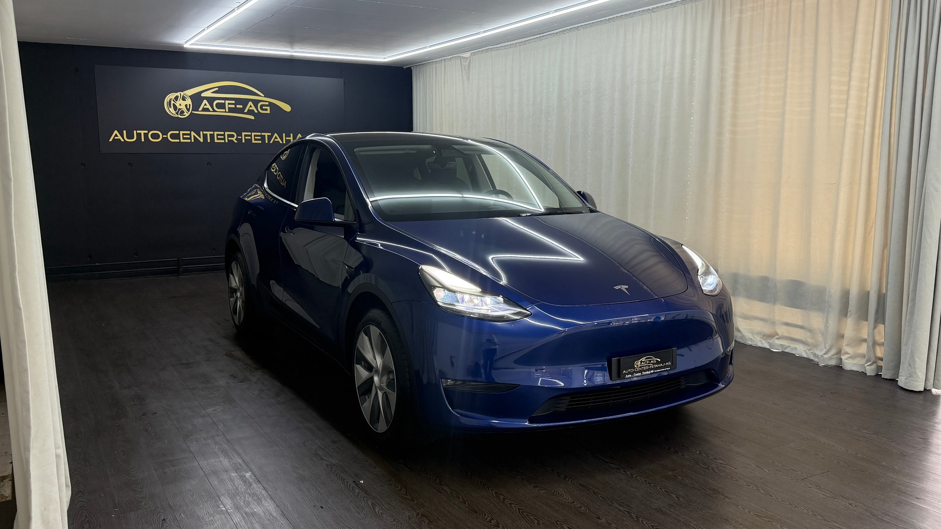 TESLA Model Y Long Range-image-2