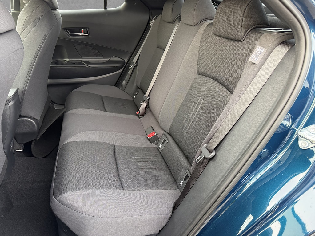 TOYOTA C-HR 1.8 HEV Trend Garantie 15ans / 250'000kms-image-9