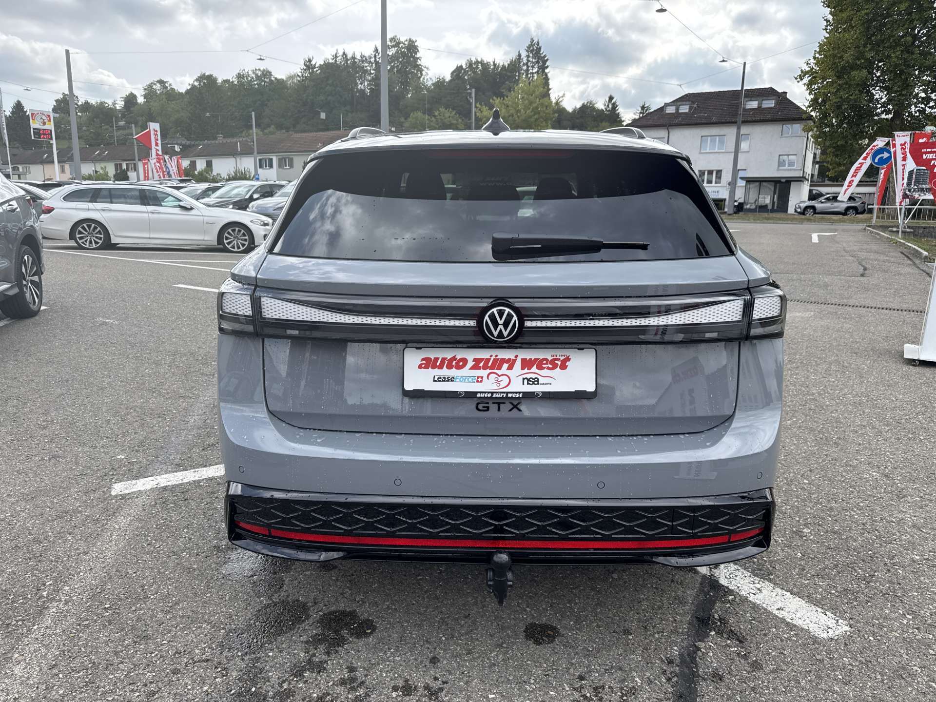 VW ID.7 Tourer GTX 86 kWh 4 Motion Automat-image-14