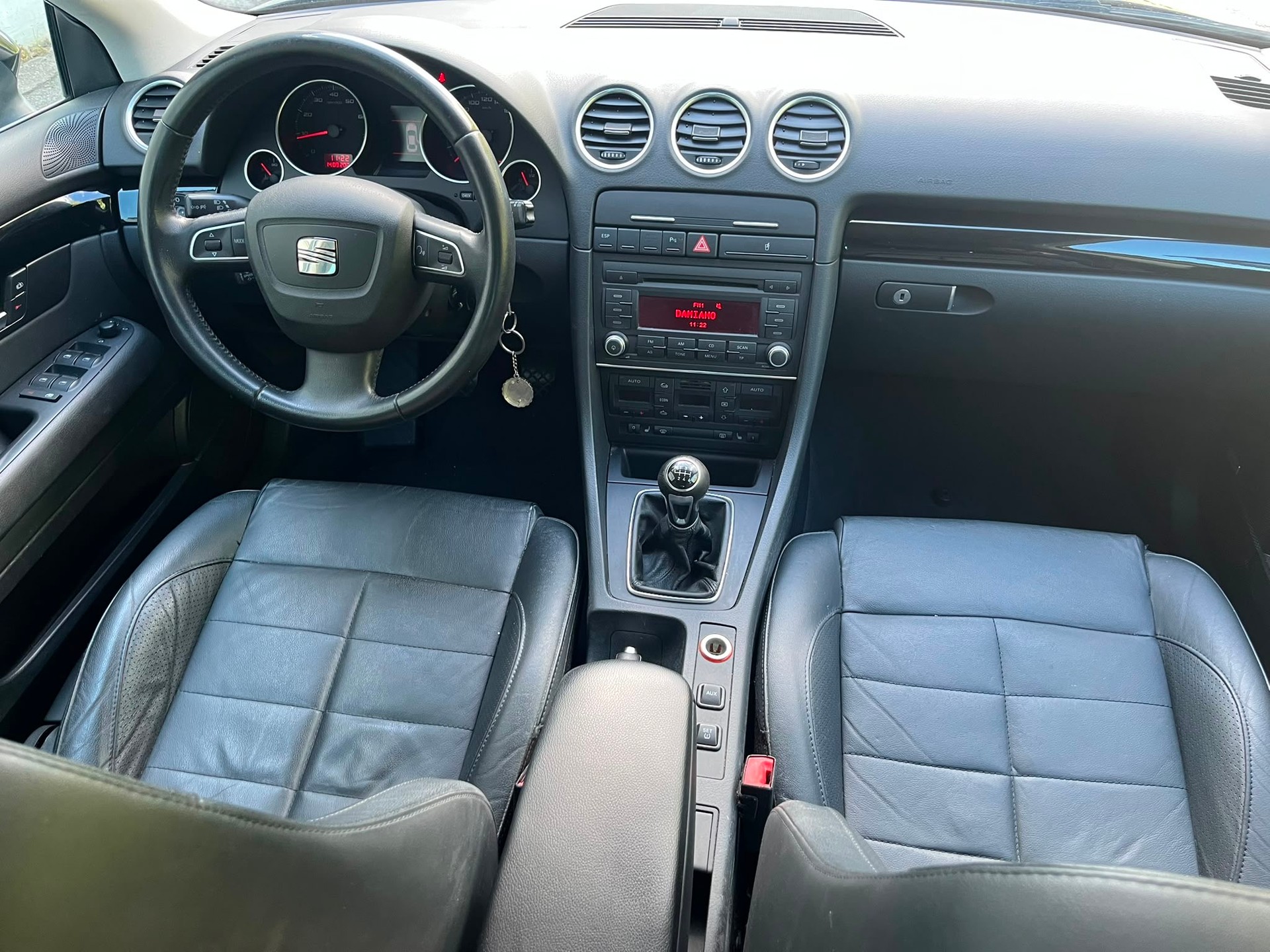 SEAT Exeo ST 2.0 TSI Sport-image-8