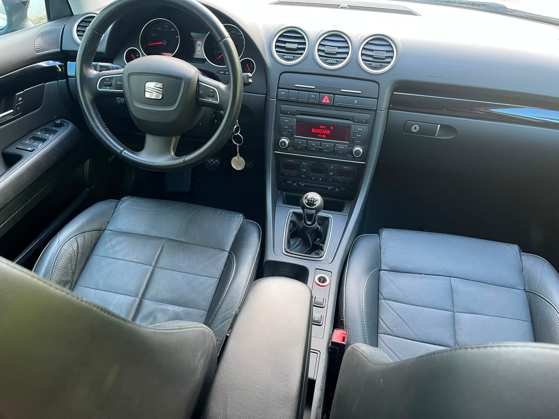 SEAT Exeo ST 2.0 TSI Sport-image-10