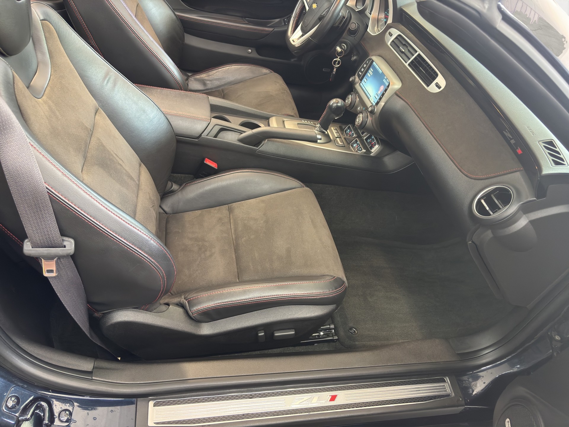 CHEVROLET ZL1-image-17