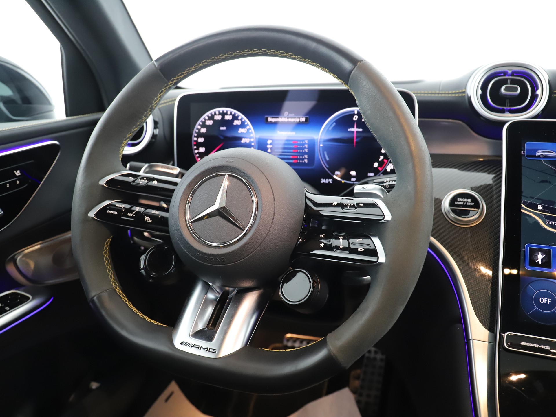 MERCEDES-BENZ GLC AMG 63 S e Perf. Exe.-image-11