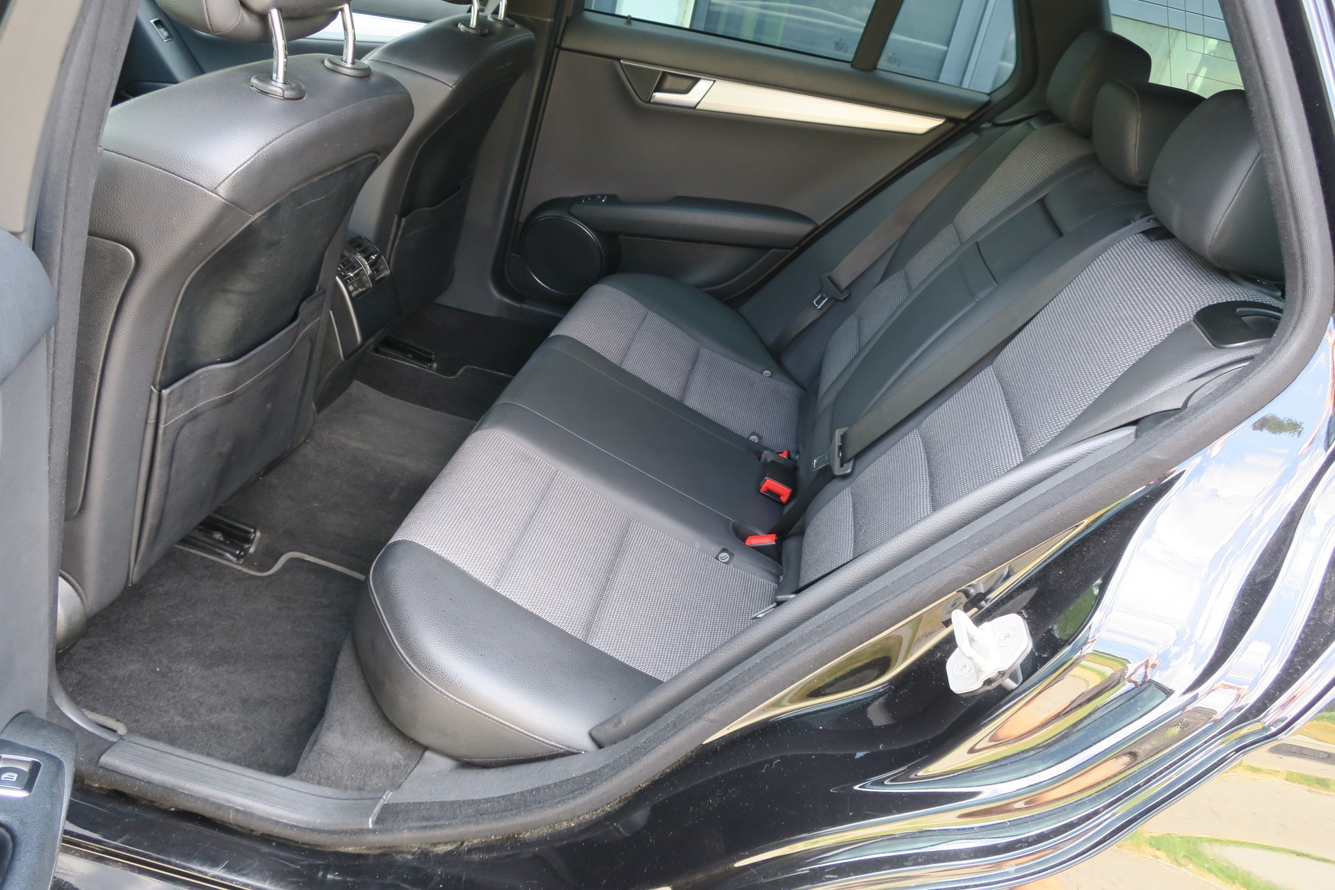 BMW Mercedes-Benz C250T CDI 4Matic 7-G Tronic AMG-image-4