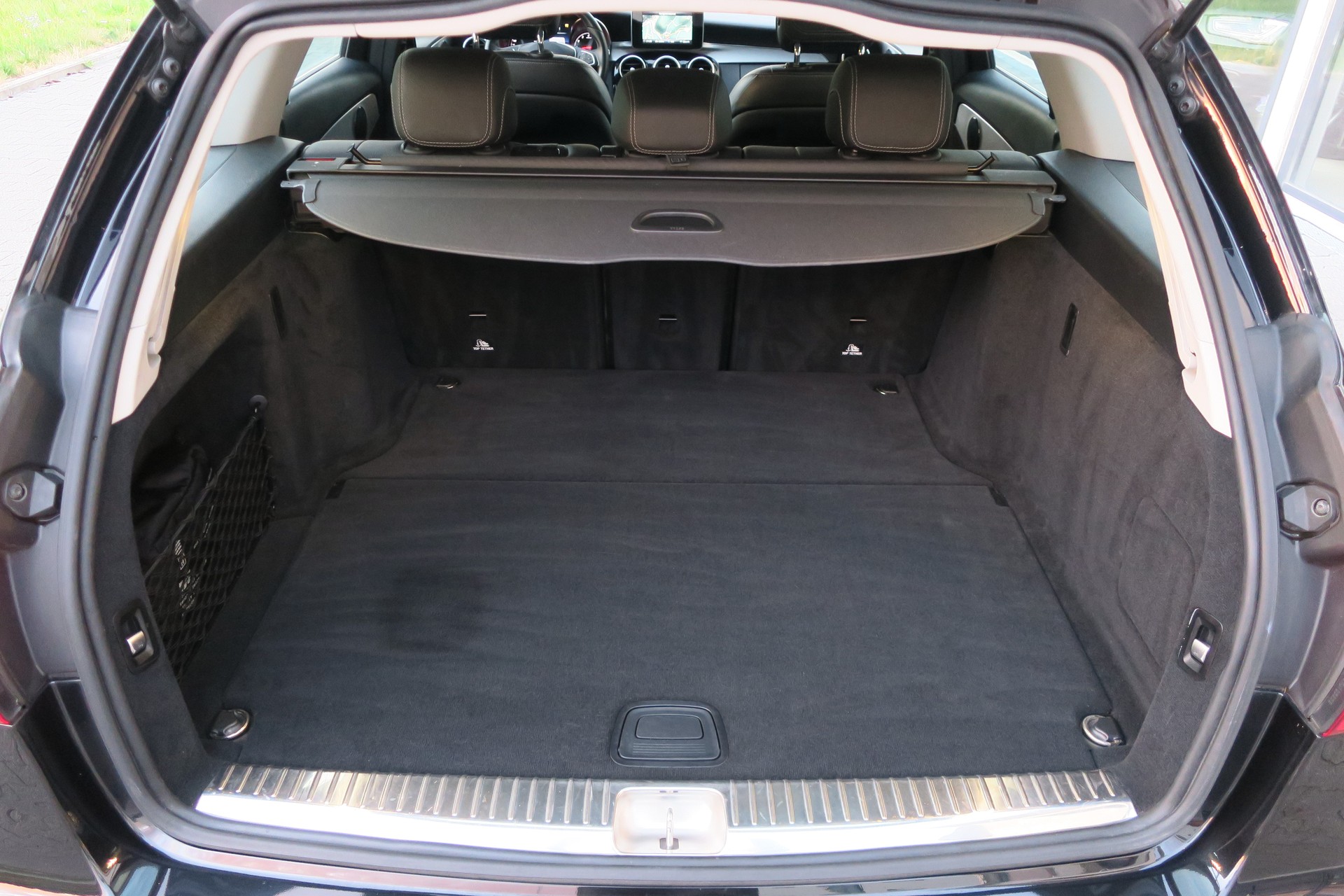 BMW Mercedes-Benz C250T CDI 4Matic 7-G Tronic AMG-image-5
