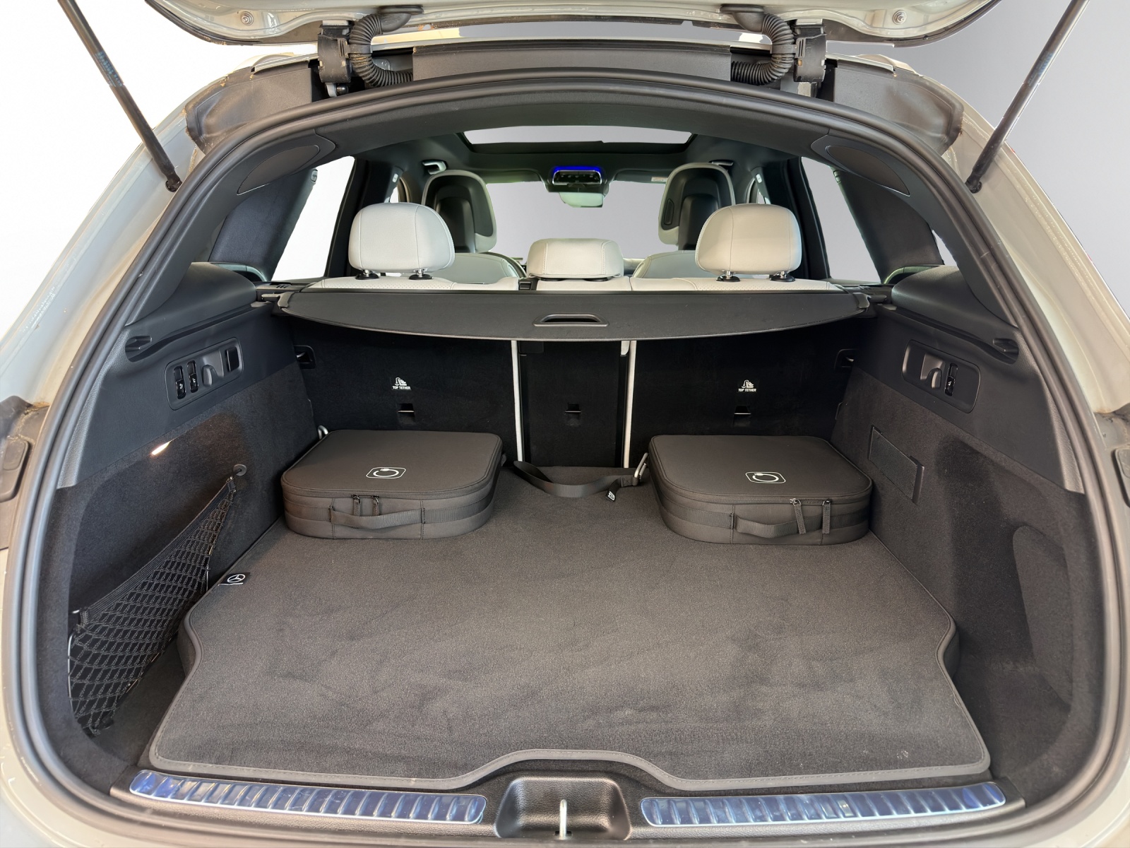 MERCEDES-BENZ GLC 400 e 4M 9G-Tronic-image-13