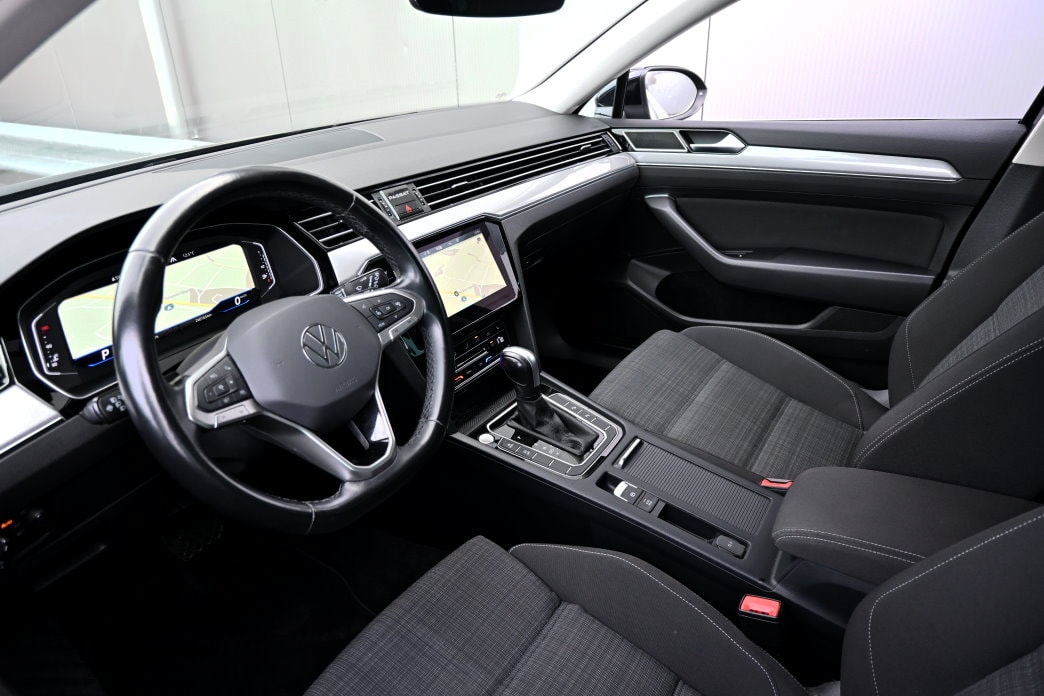 VW Passat 2.0 TDI BMT Business DSG-image-8