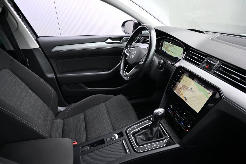 VW Passat 2.0 TDI BMT Business DSG-image-6