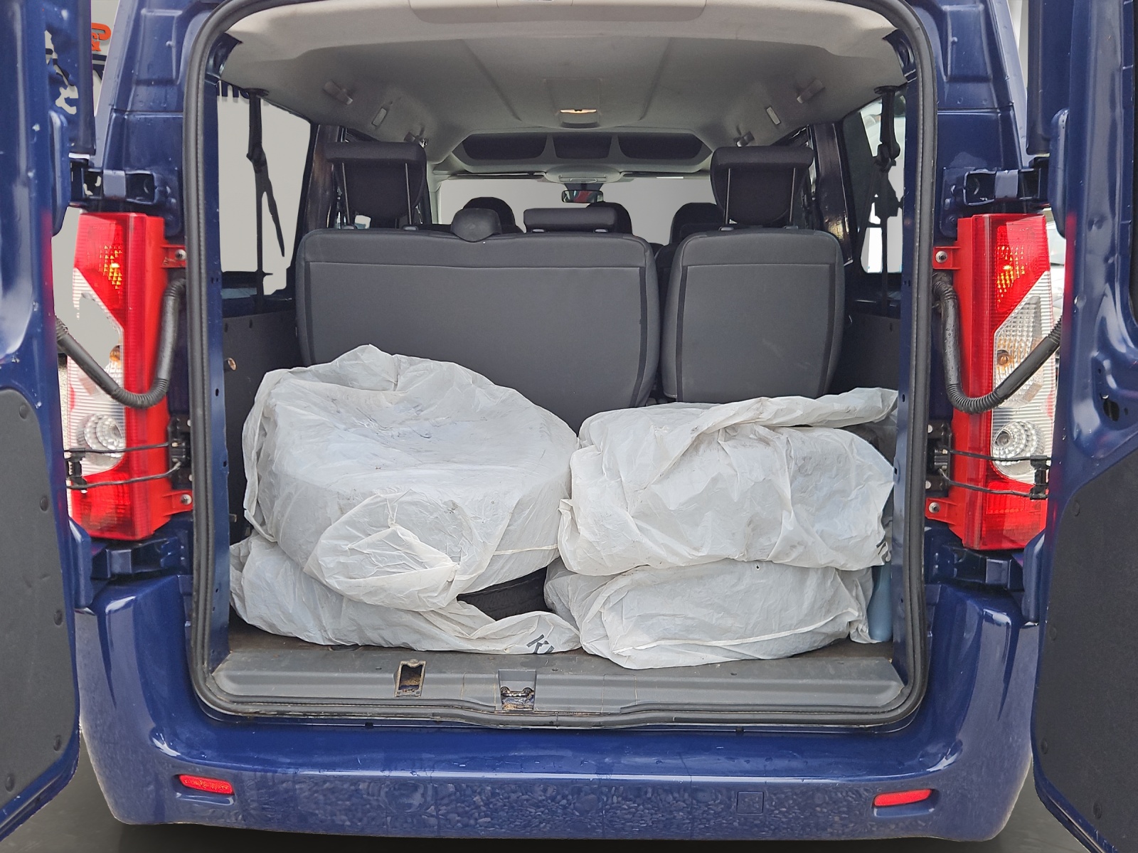 CITROEN Jumpy 2.0 HDi L2H1-image-15