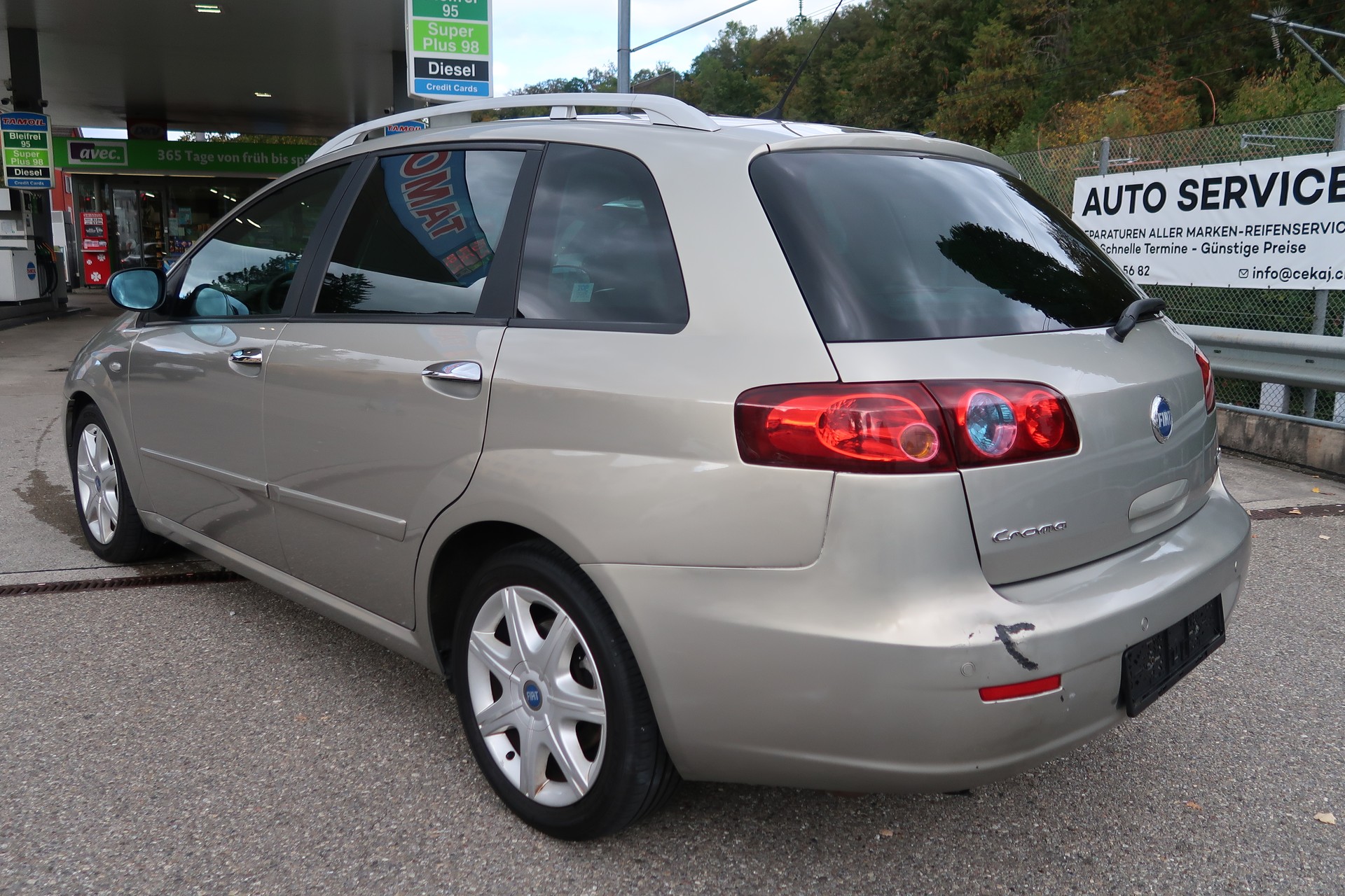 FIAT Croma 1.9 16V JTD Dynamic-image-6