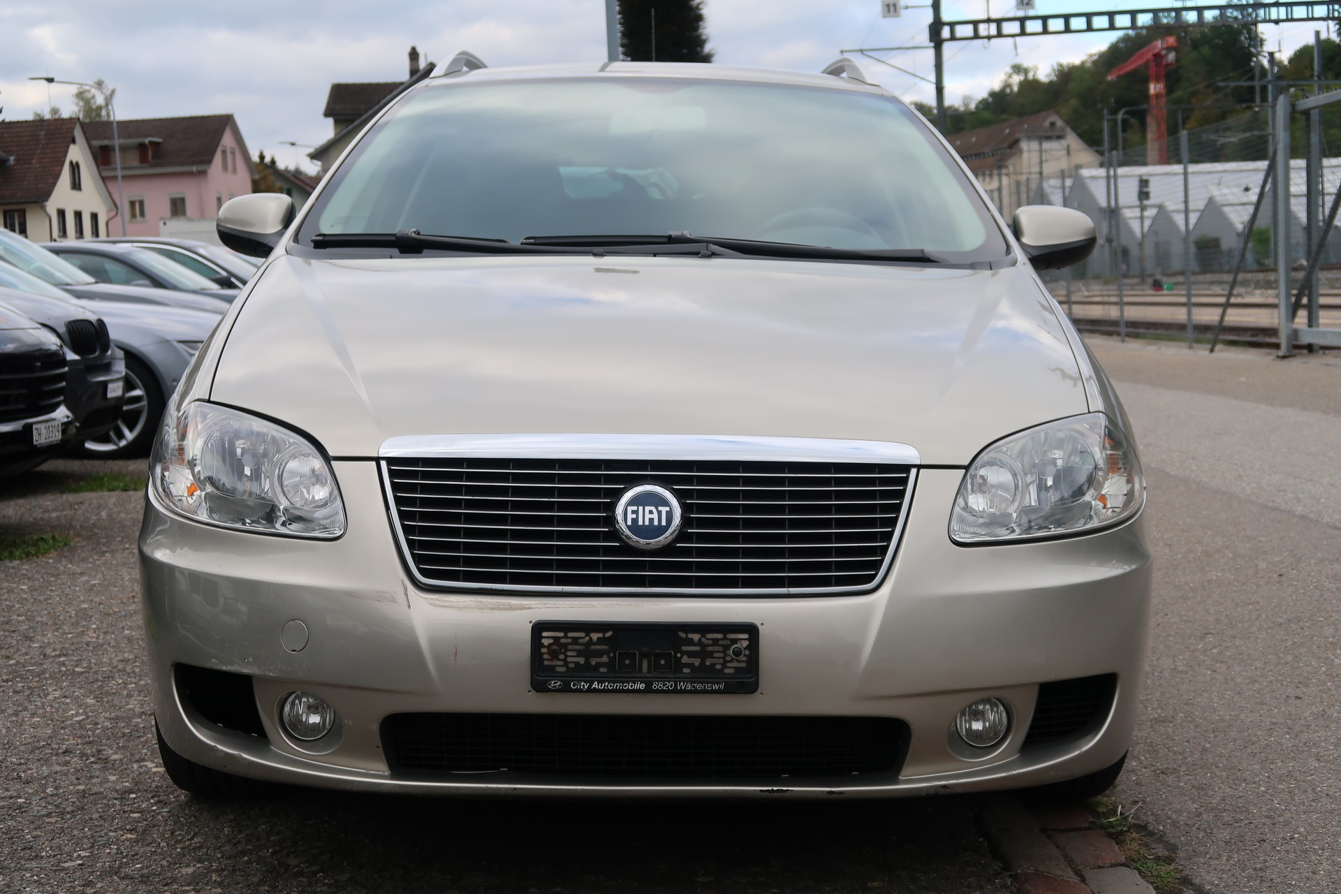FIAT Croma 1.9 16V JTD Dynamic-image-1