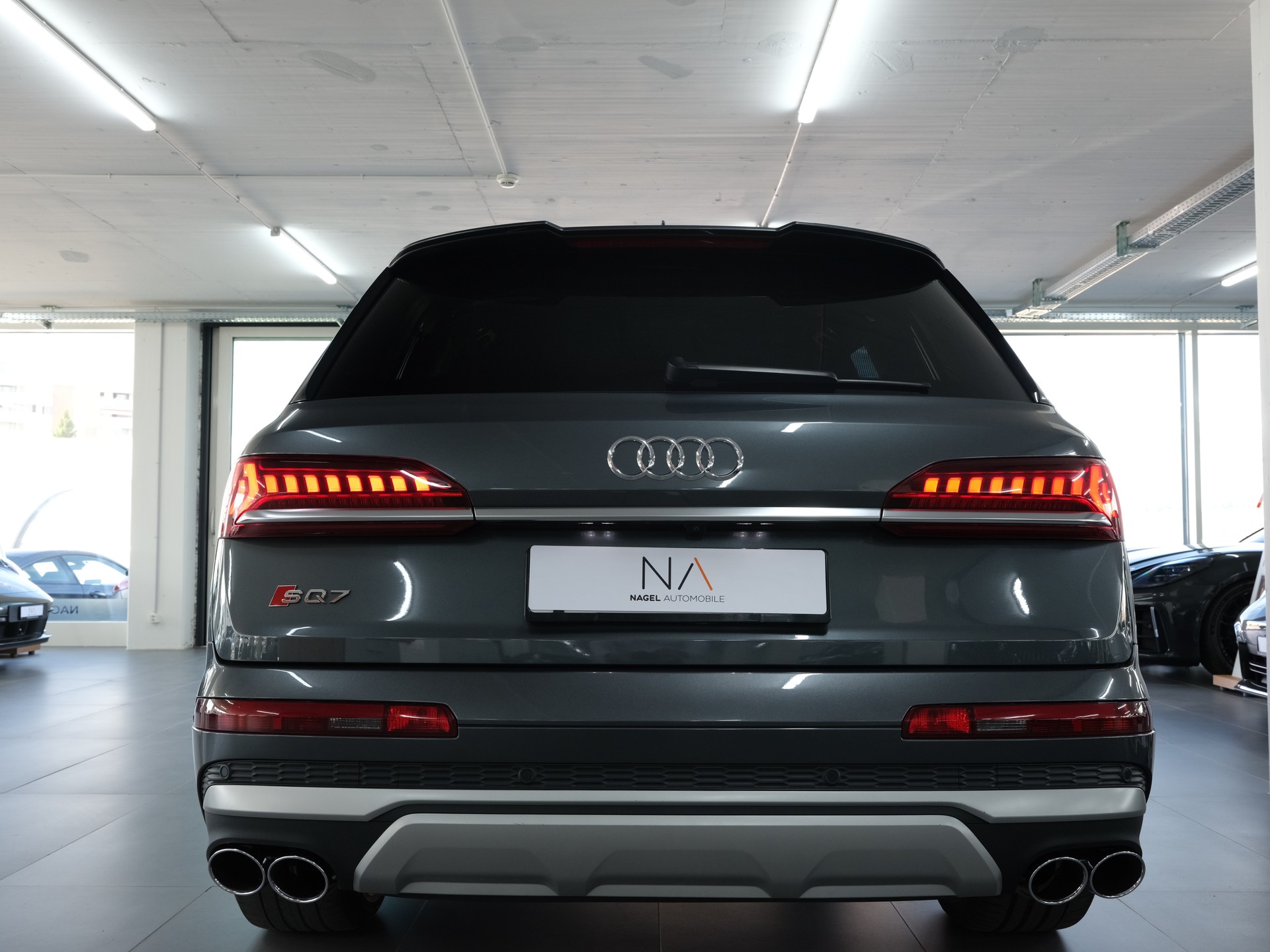 AUDI SQ7 4.0 TDI quattro tiptronic *Bose* *360 Kamera* *Panorama*-image-3