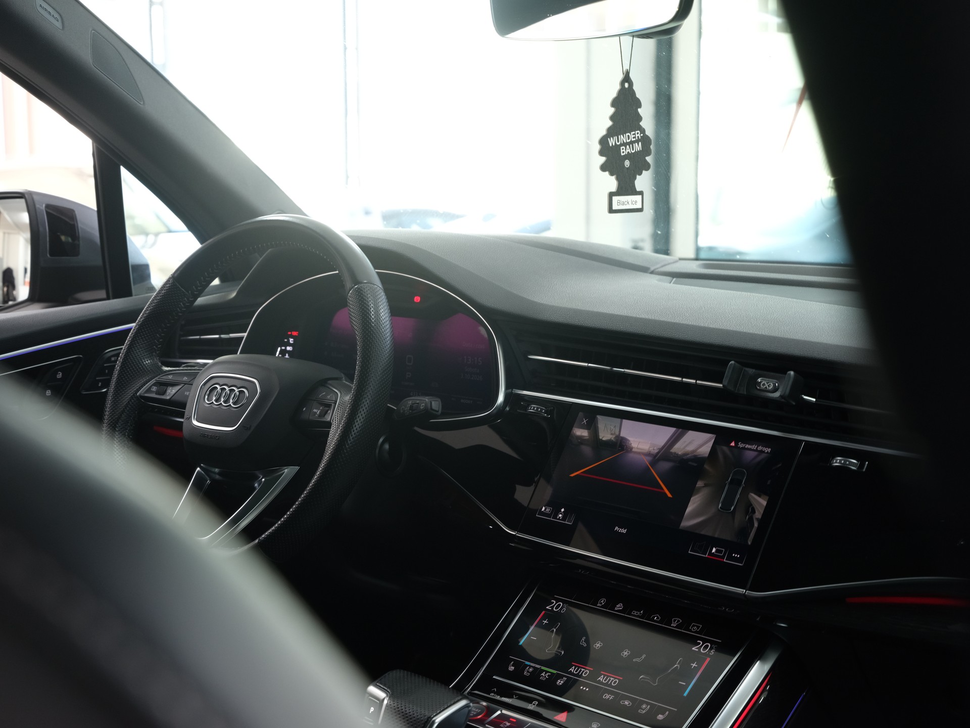 AUDI SQ7 4.0 TDI quattro tiptronic *Bose* *360 Kamera* *Panorama*-image-28