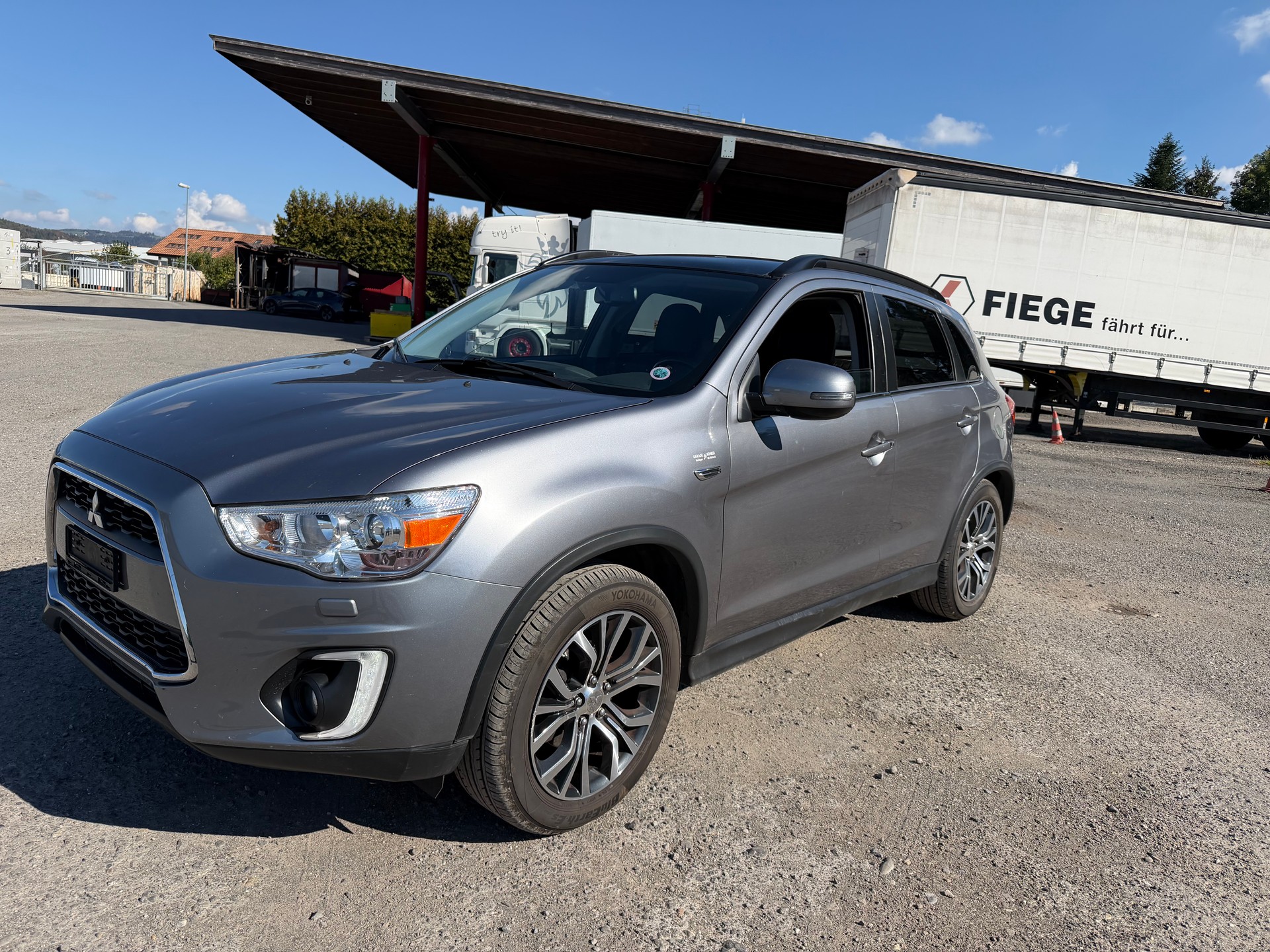 MITSUBISHI ASX 2.2 DID Diamond 4WD Automatic-image-2