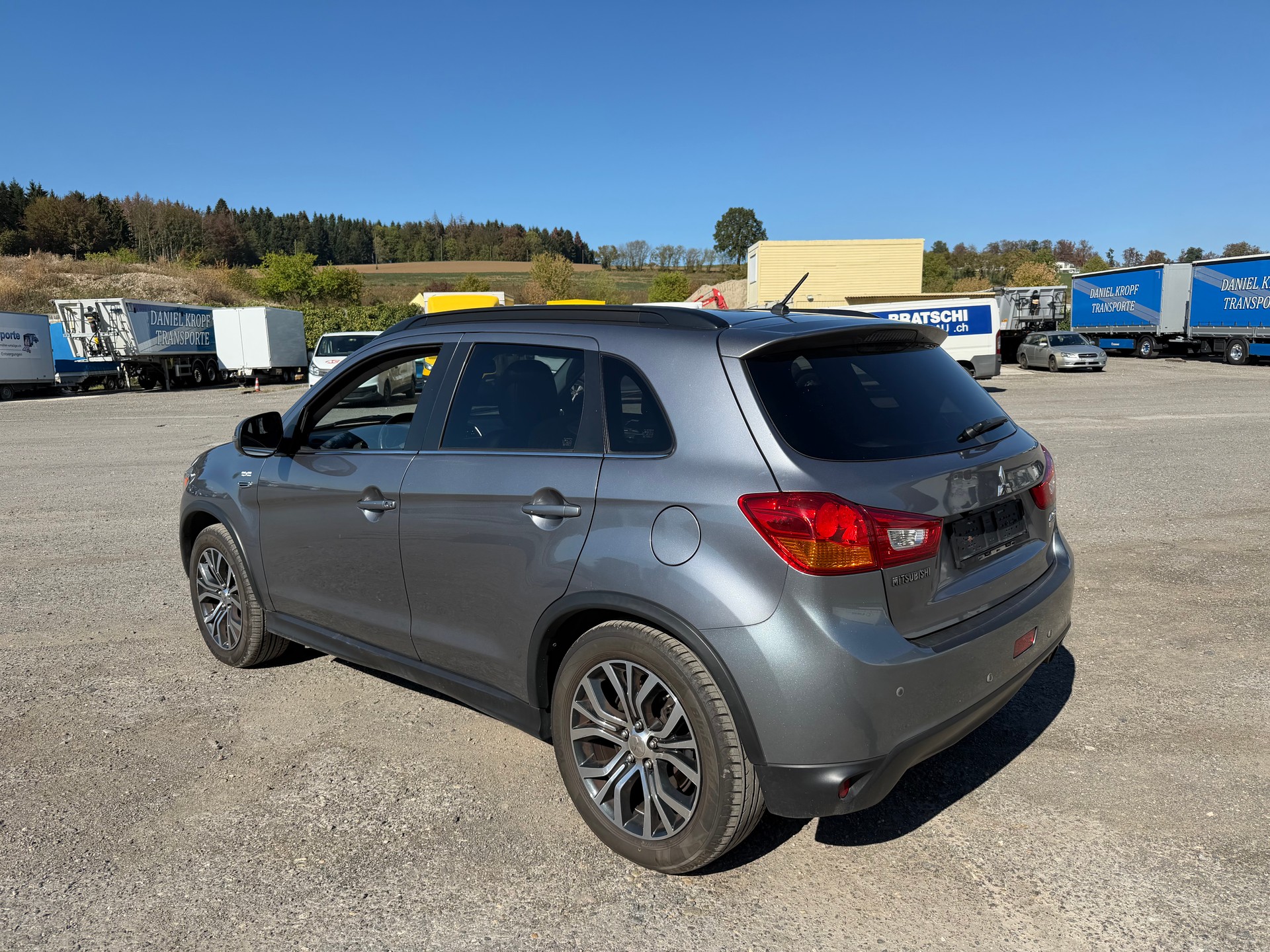 MITSUBISHI ASX 2.2 DID Diamond 4WD Automatic-image-4