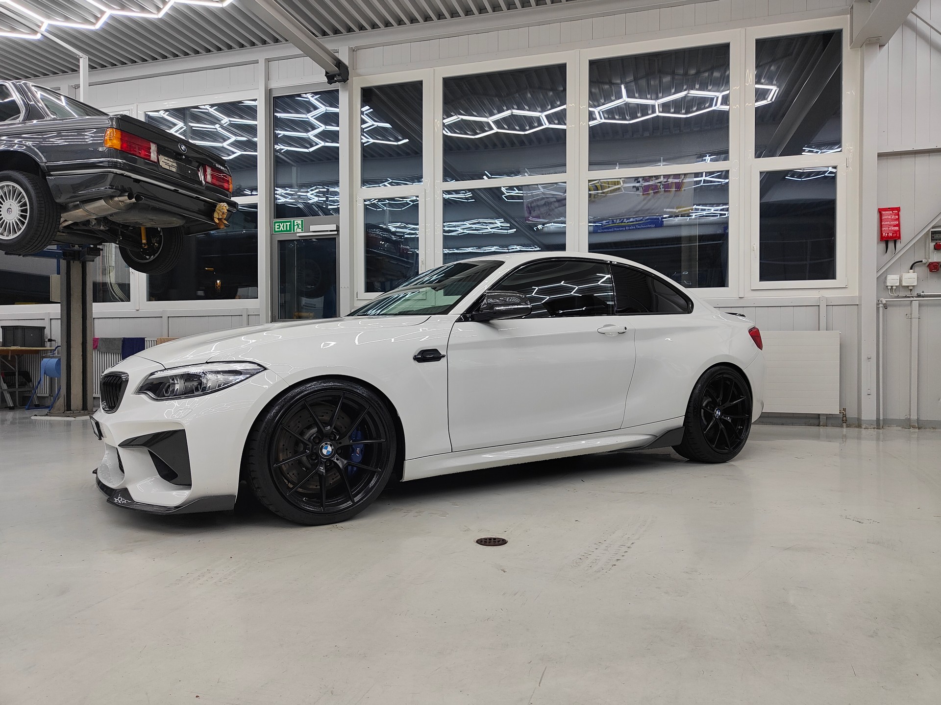 BMW M2 Swiss Performance Edition Drivelogic-image-3
