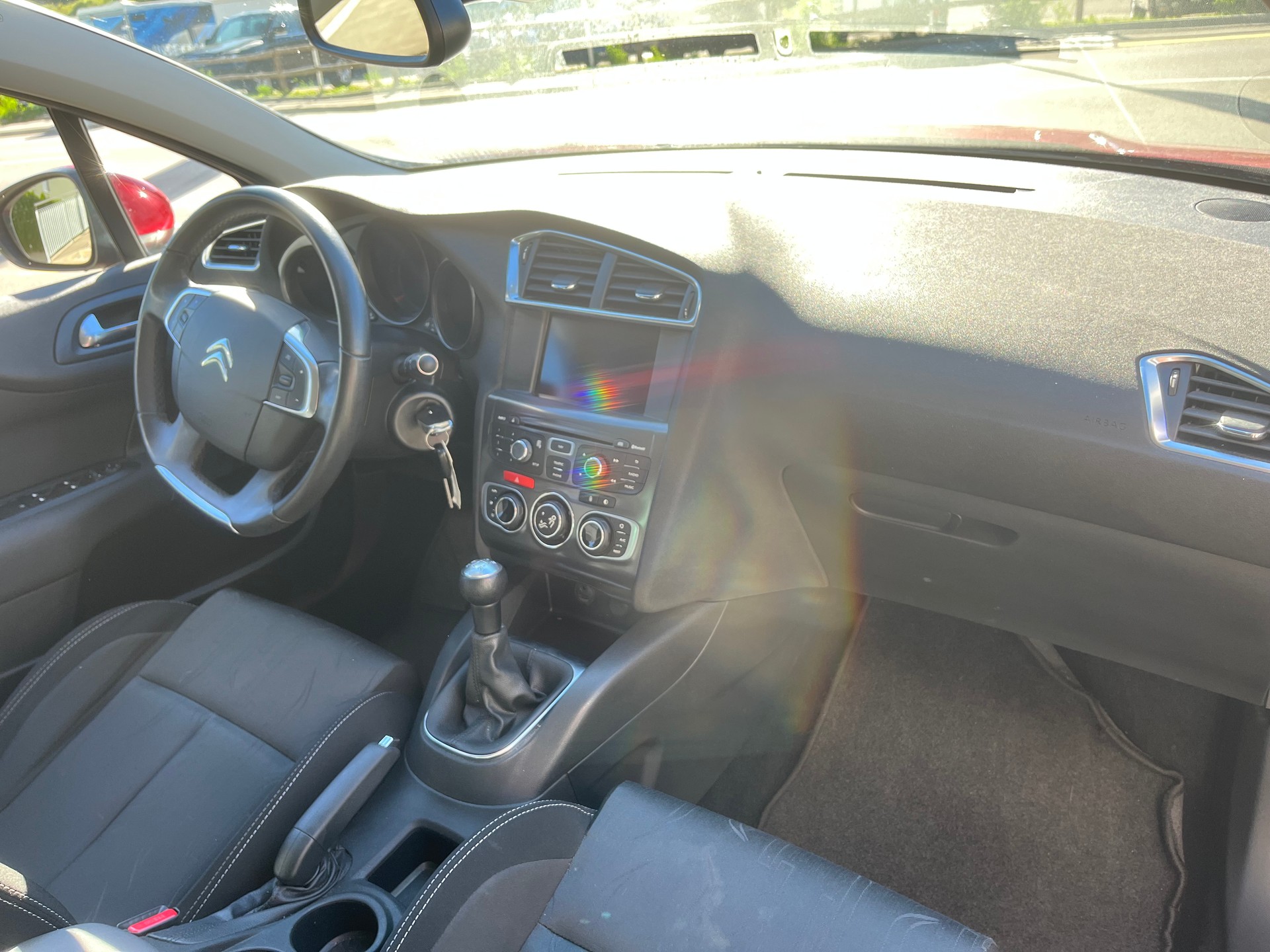 CITROEN C4 Berline 1.6 VTi Exclusive-image-3