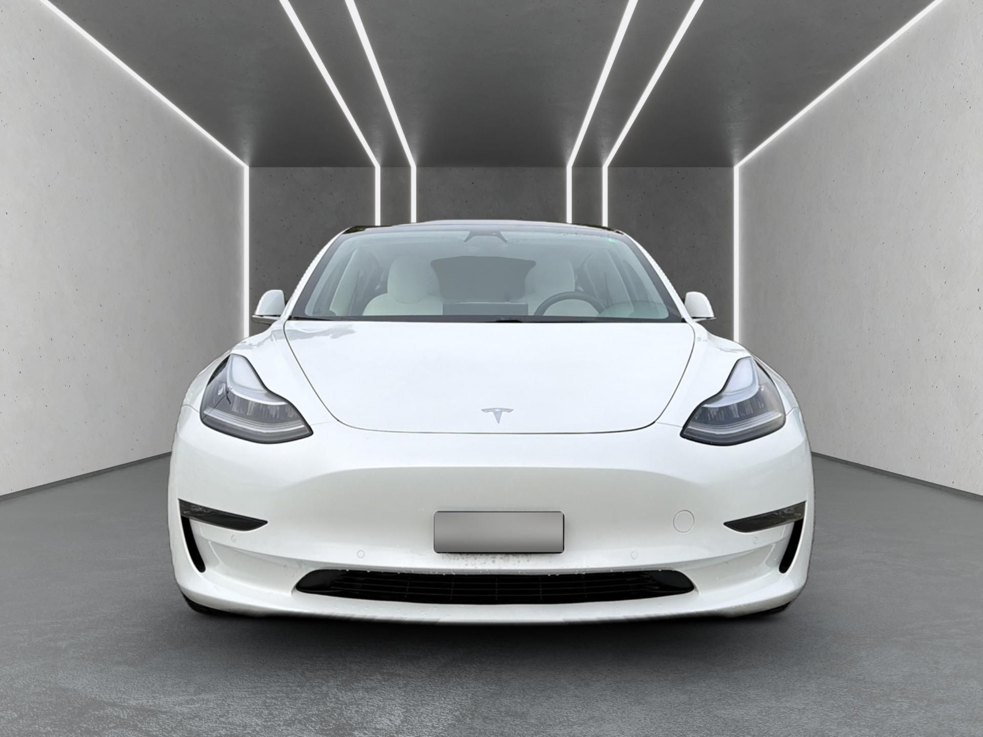 TESLA Model 3 Performance Dual Motor AWD-image-8