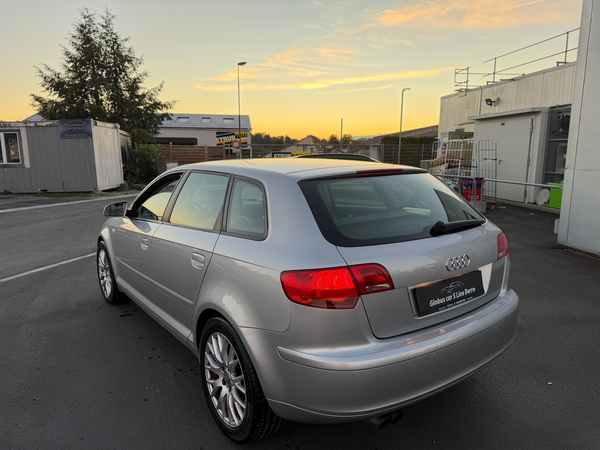 AUDI A3 Sportback 1.8 Turbo FSI Attraction-image-7
