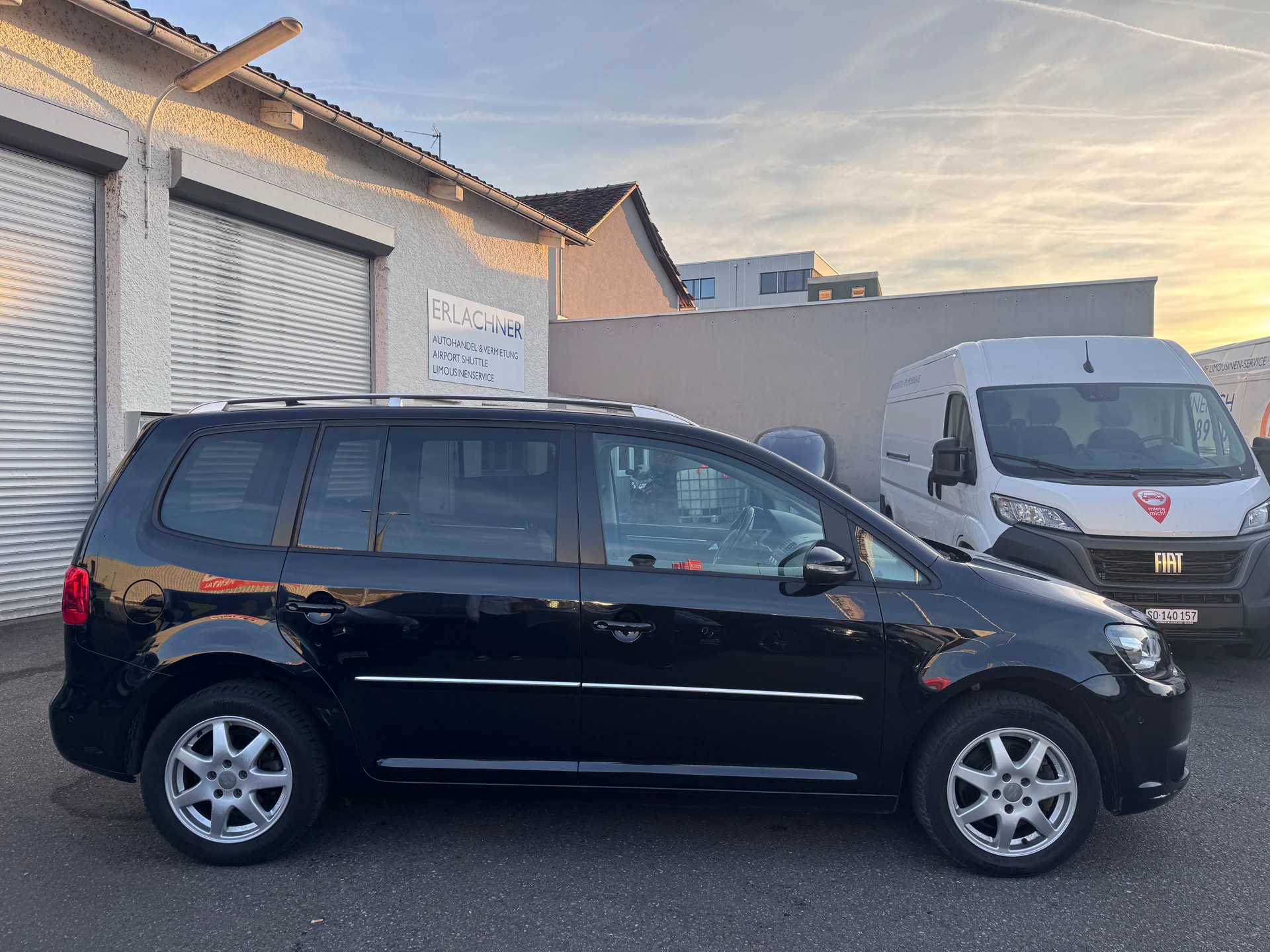 VW Touran 1.4 TSI Highline DSG-image-5