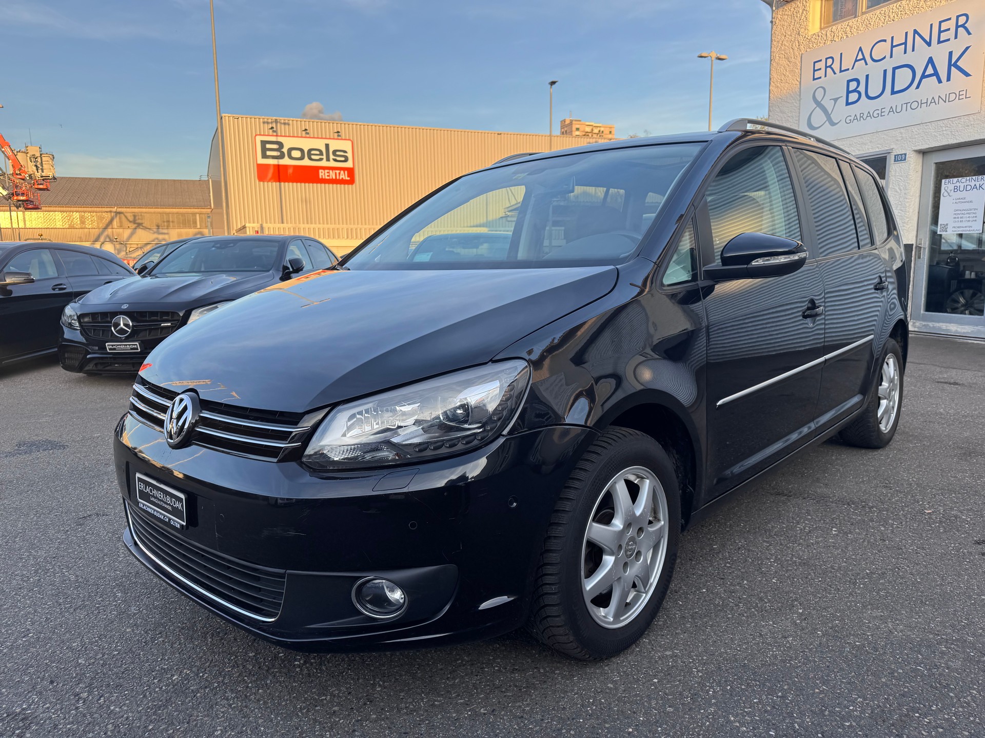 VW Touran 1.4 TSI Highline DSG-showroom-element-1