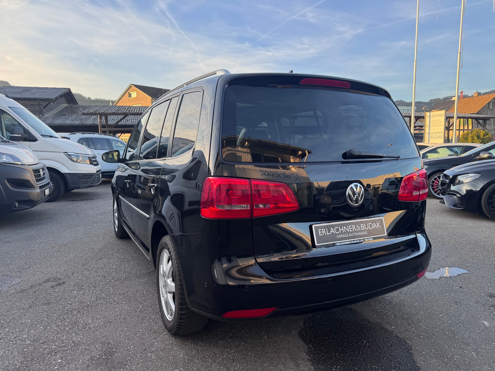 VW Touran 1.4 TSI Highline DSG-showroom-element-3