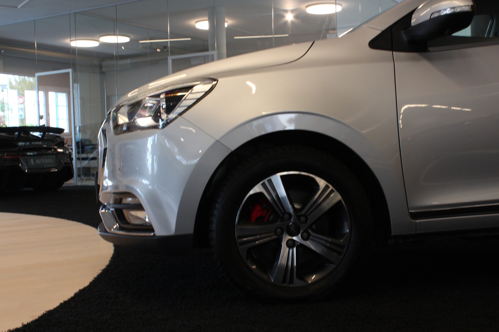 JAC iEV7s Lederausstattung | 360° Kamera | Tempomat | PDC V+H | Carplay | Navigation |-image-7