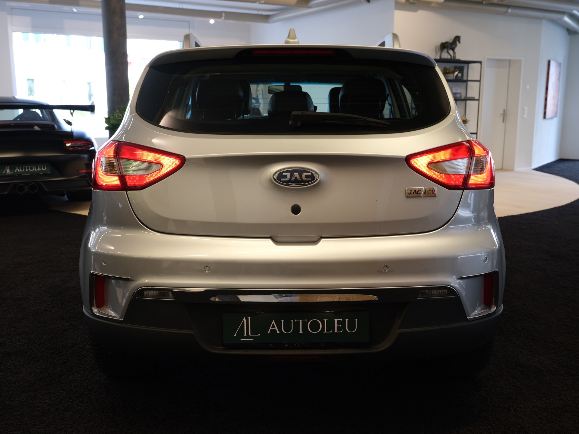 JAC iEV7s Lederausstattung | 360° Kamera | Tempomat | PDC V+H | Carplay | Navigation |-image-5