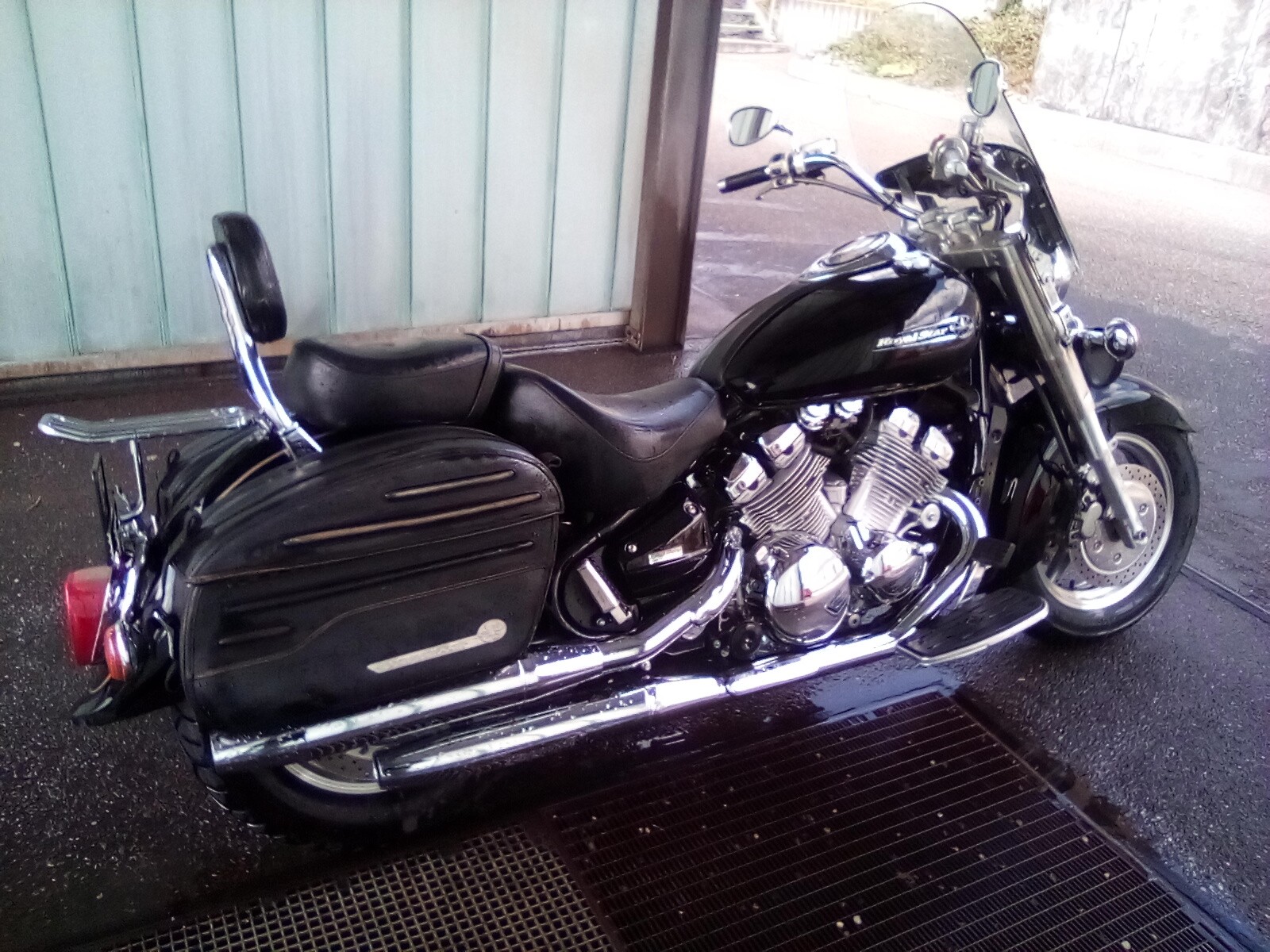 YAMAHA XVZ 1300 A Royal Star-image-1