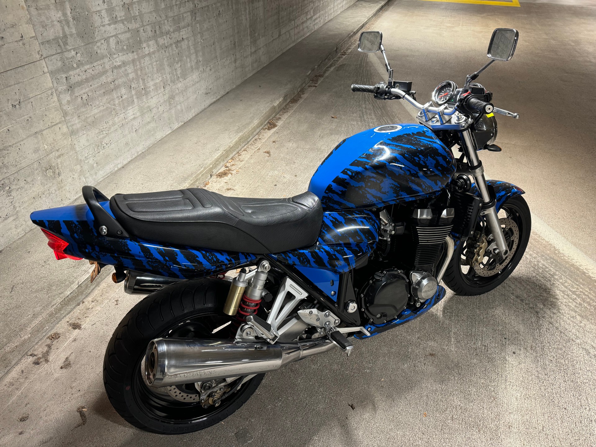 SUZUKI GSX 1400 K4/K5-image-4