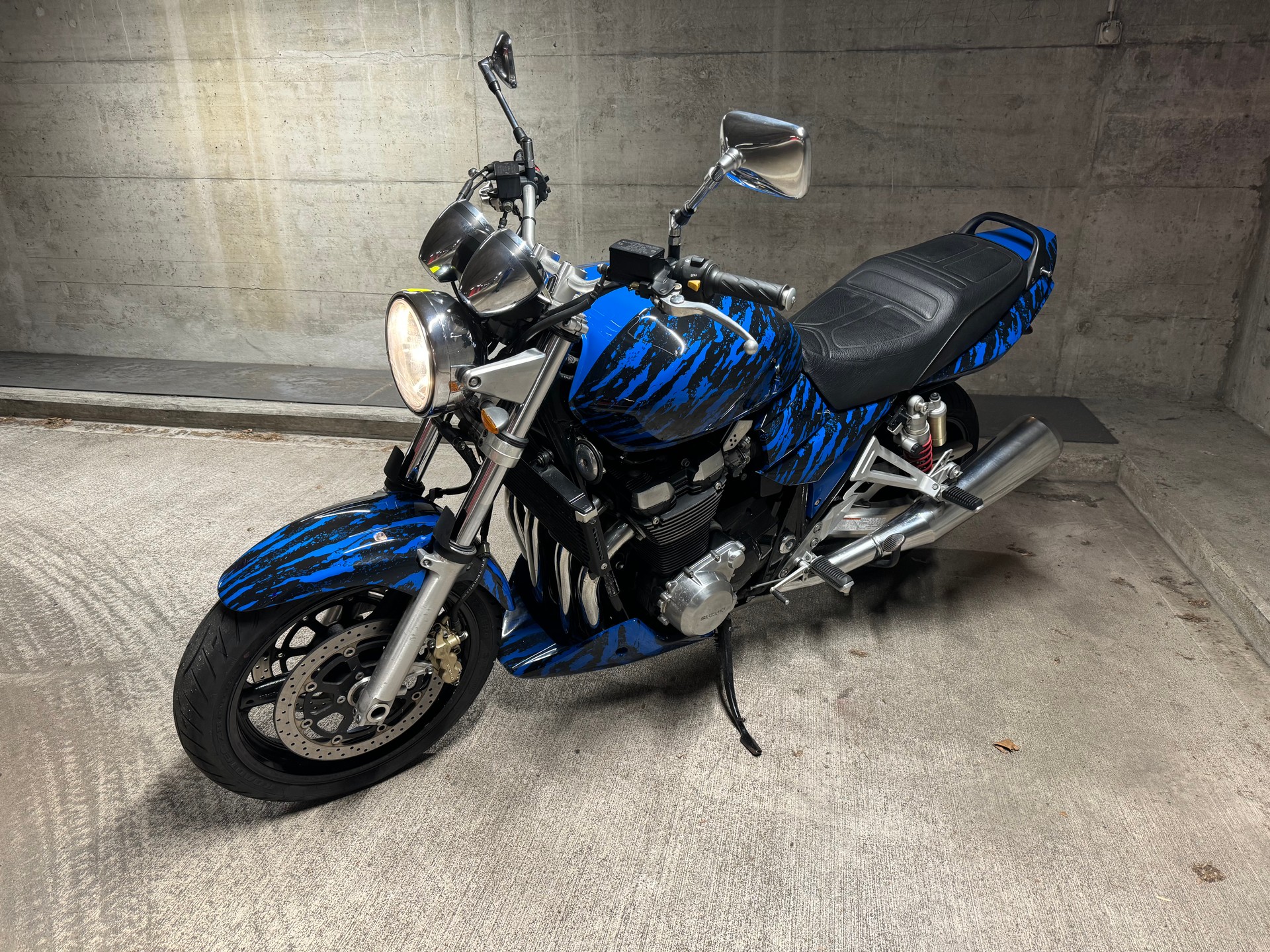 SUZUKI GSX 1400 K4/K5