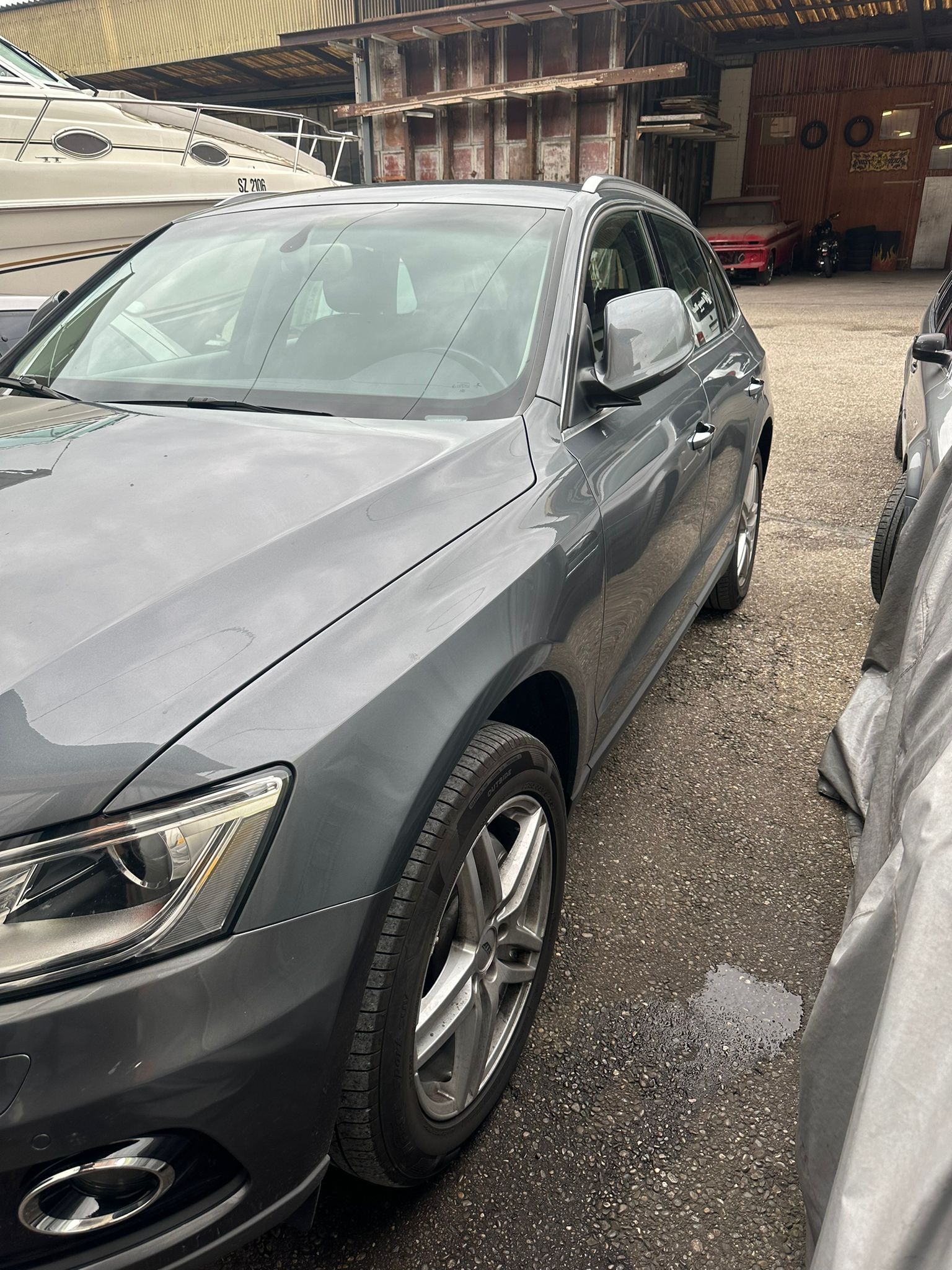 AUDI Q5 3.0 TDI quattro S-tronic-image-1