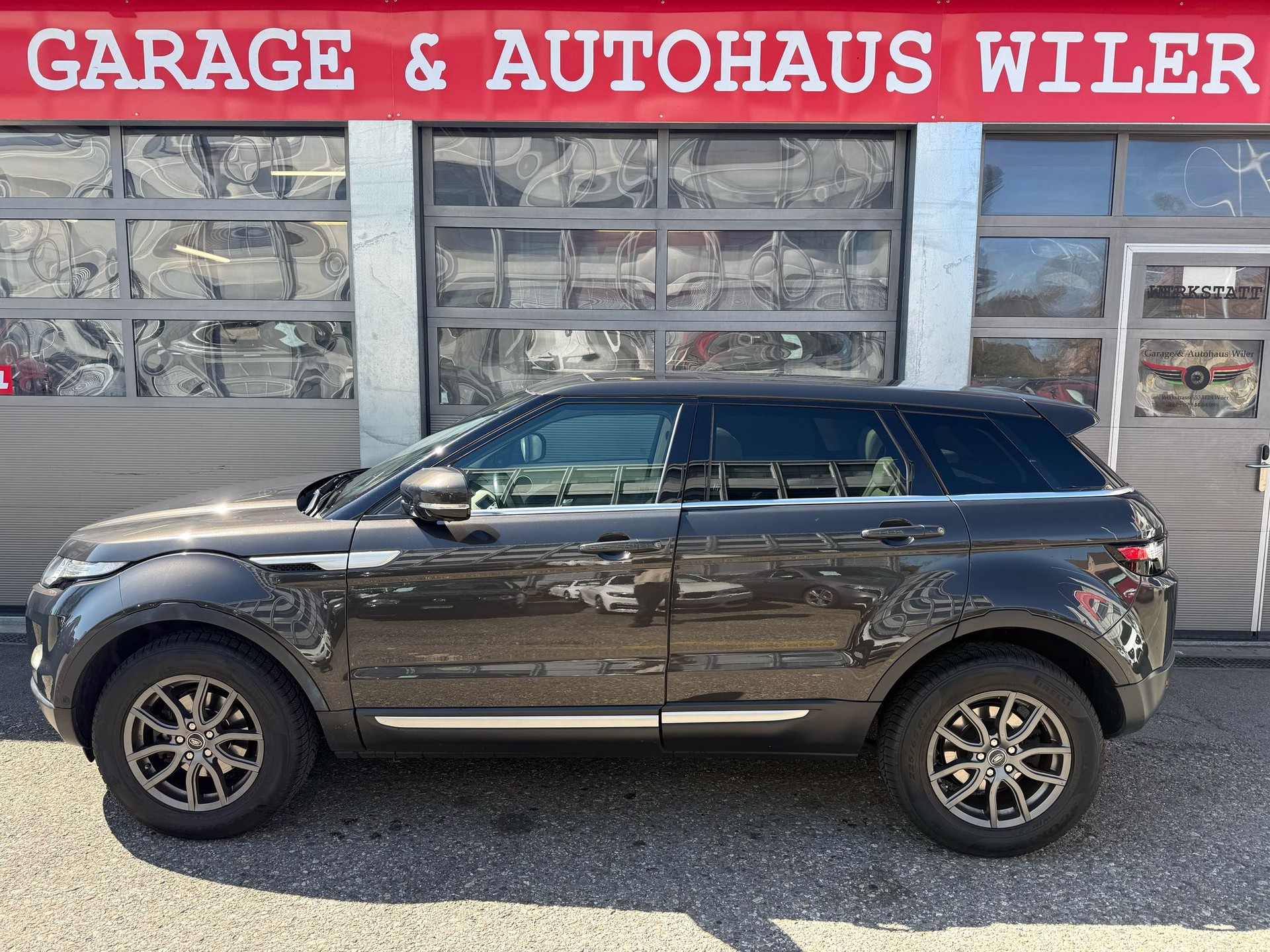 LAND ROVER Range Rover Evoque 2.2 SD4 Prestige AT6-image-7