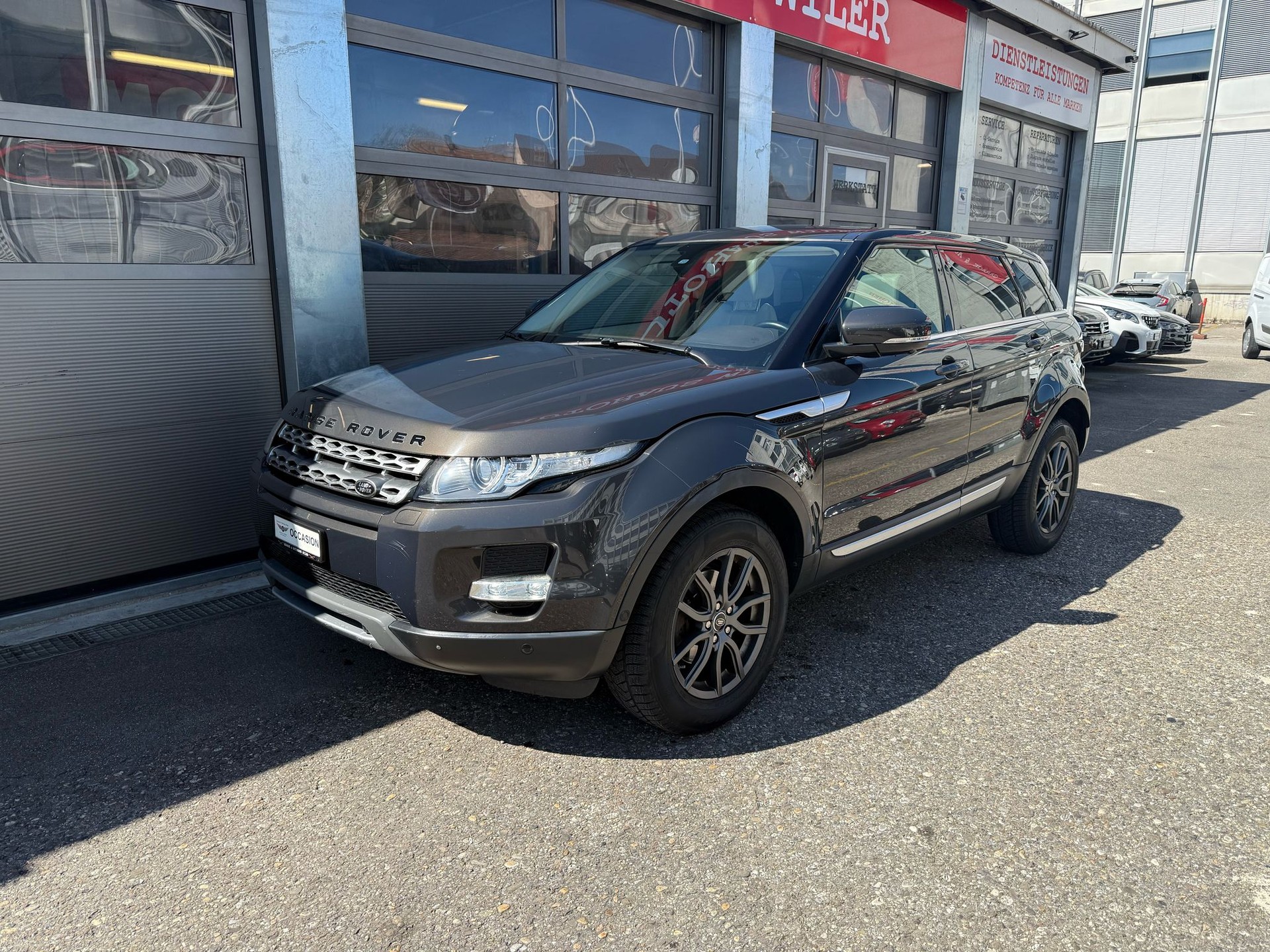 LAND ROVER Range Rover Evoque 2.2 SD4 Prestige AT6-image-0