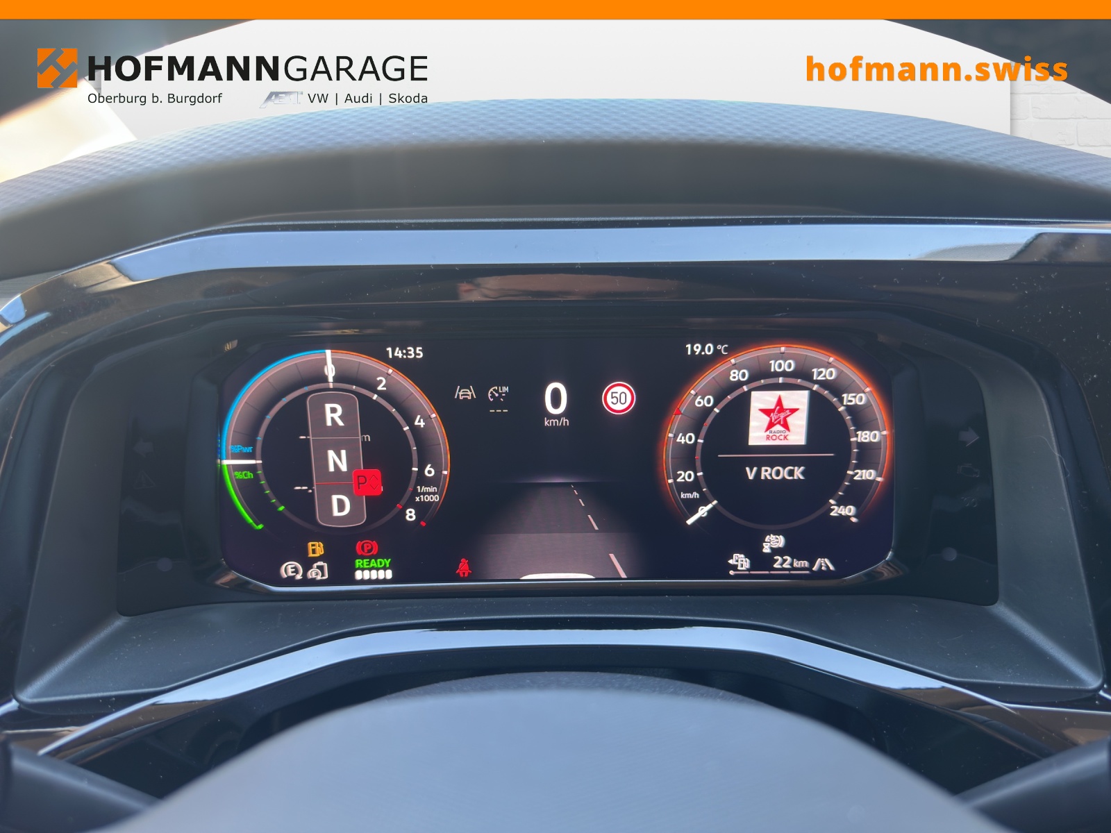 VW Multivan 1.5 eHybrid Life Edition 4Motion DSG-image-12