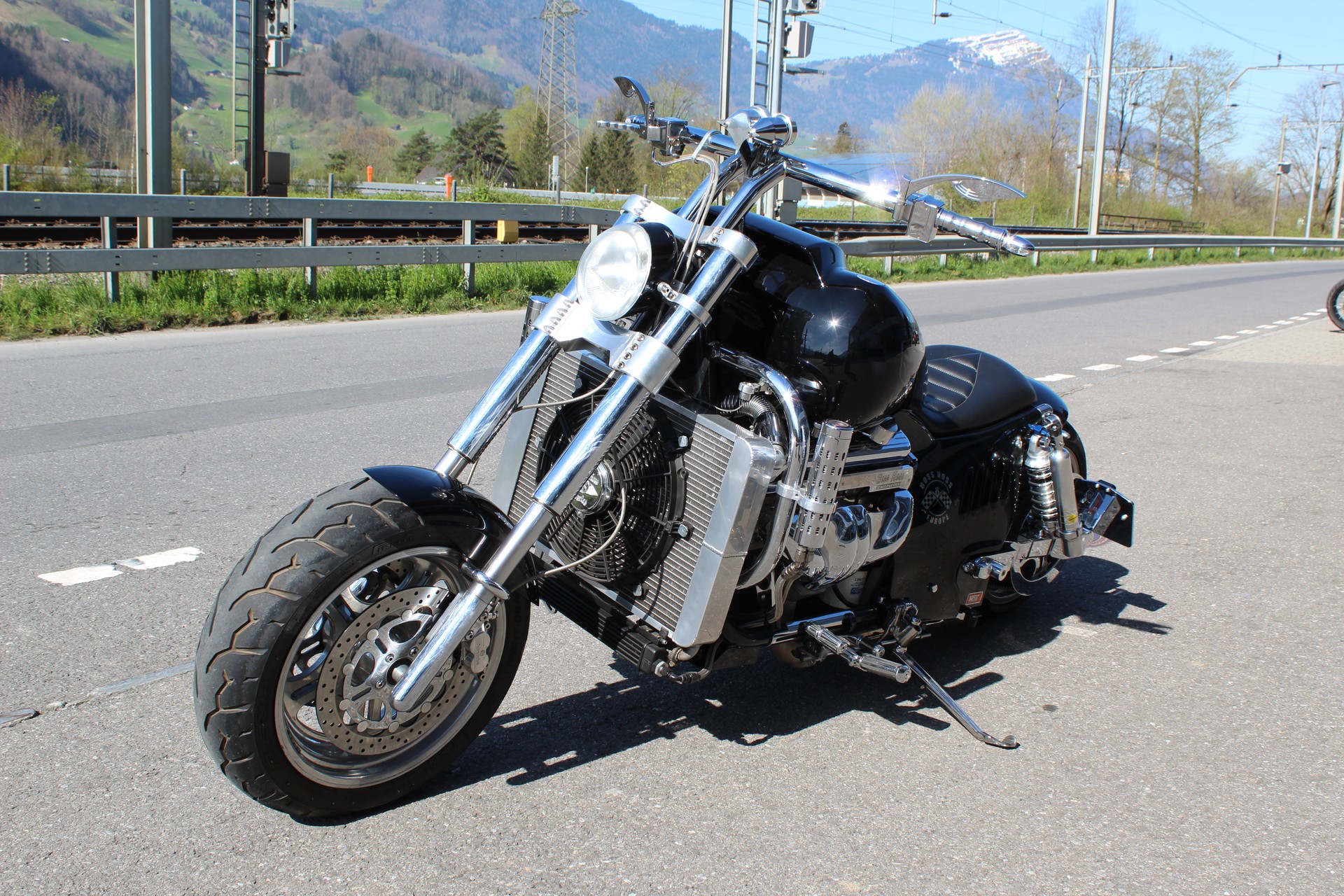 BOSS HOSS Boss Hoss C-3 ZZ4-showroom-element-3