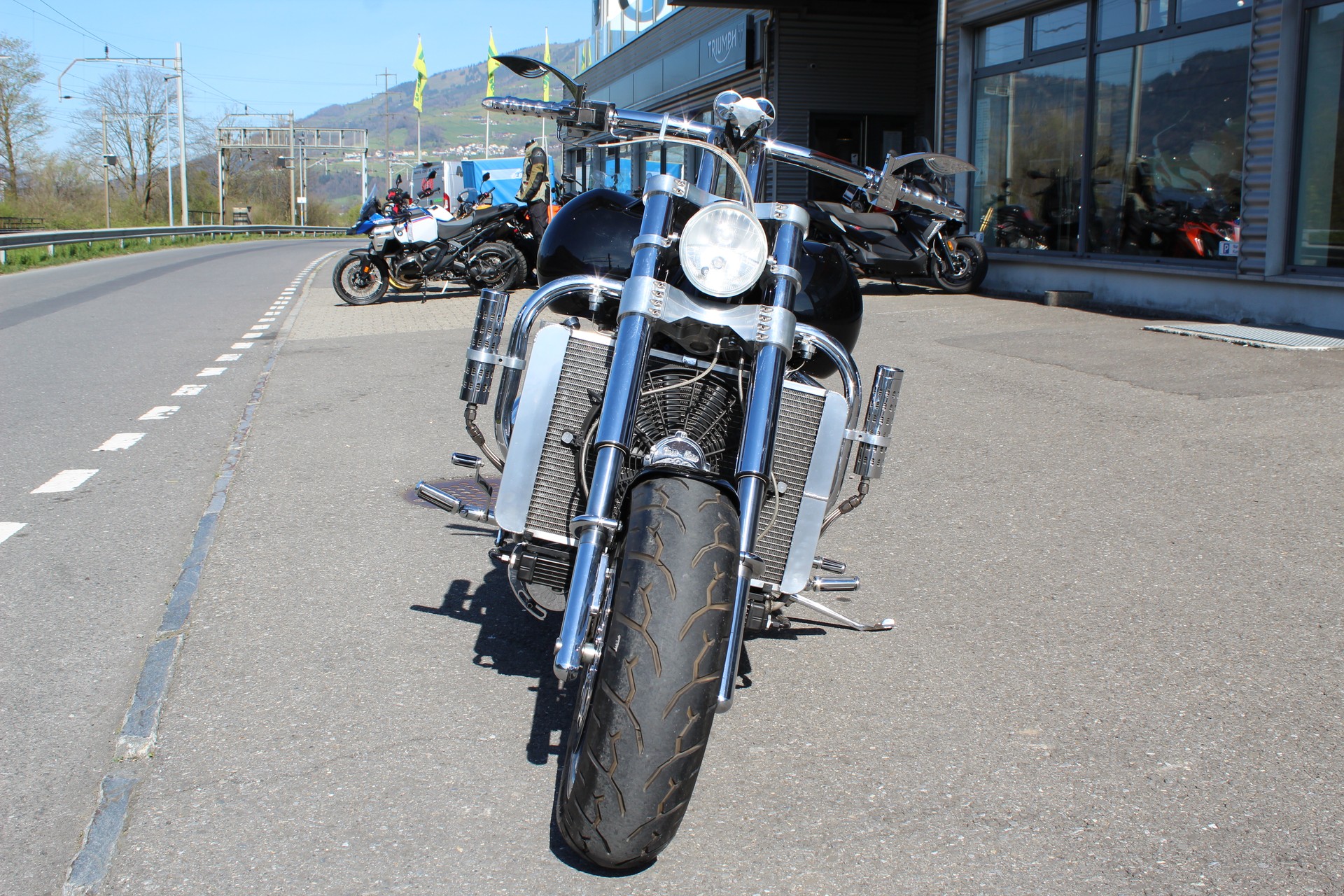BOSS HOSS Boss Hoss C-3 ZZ4-showroom-element-2