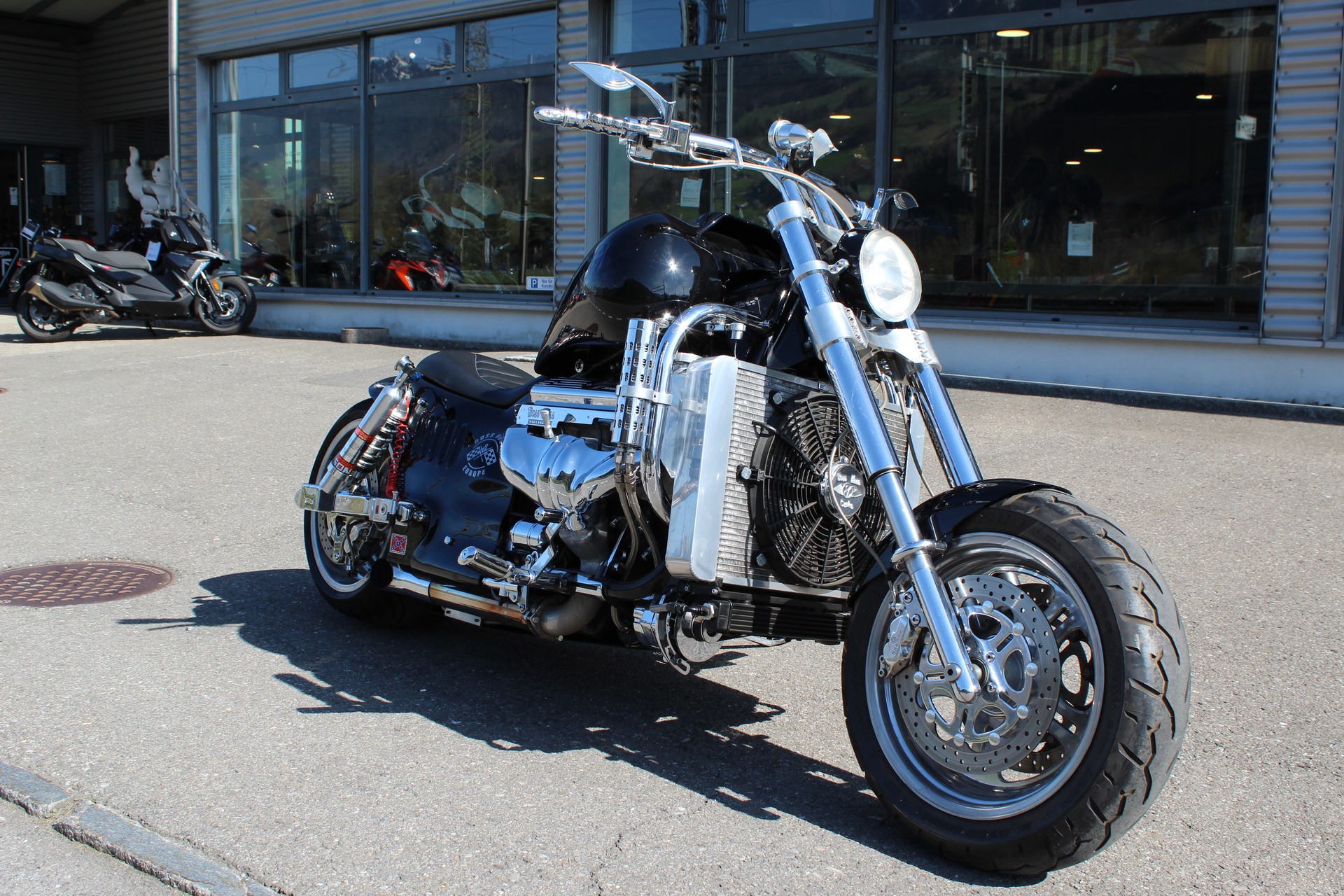 BOSS HOSS Boss Hoss C-3 ZZ4-showroom-element-1