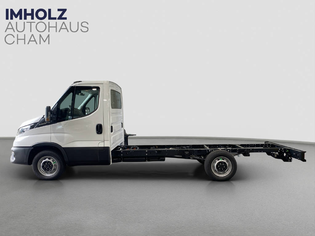 IVECO Daily 35 S 14 A8 S-Kab. 3750 Chassis Work Hero-image-1