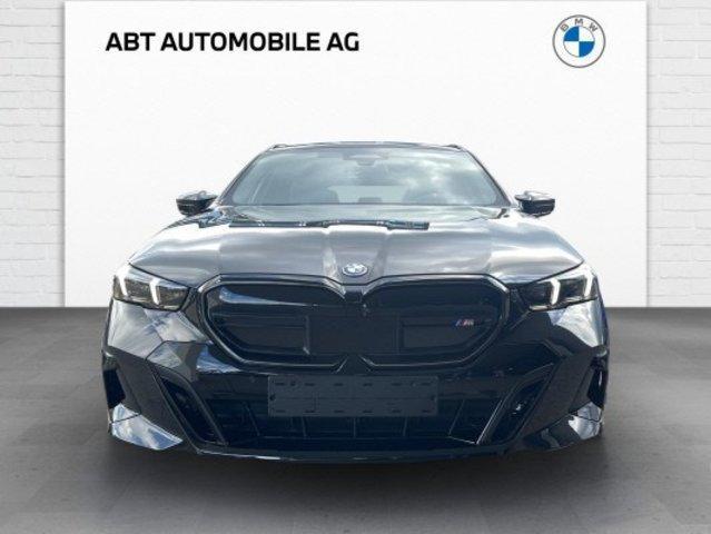 BMW i5 M60 xDrive Touring-image-14