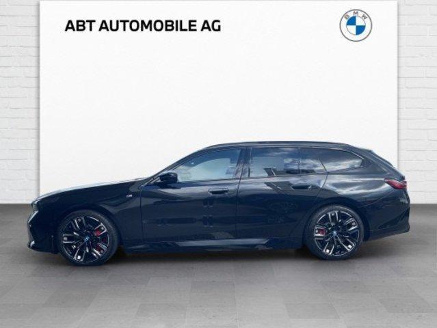 BMW i5 M60 xDrive Touring-image-15