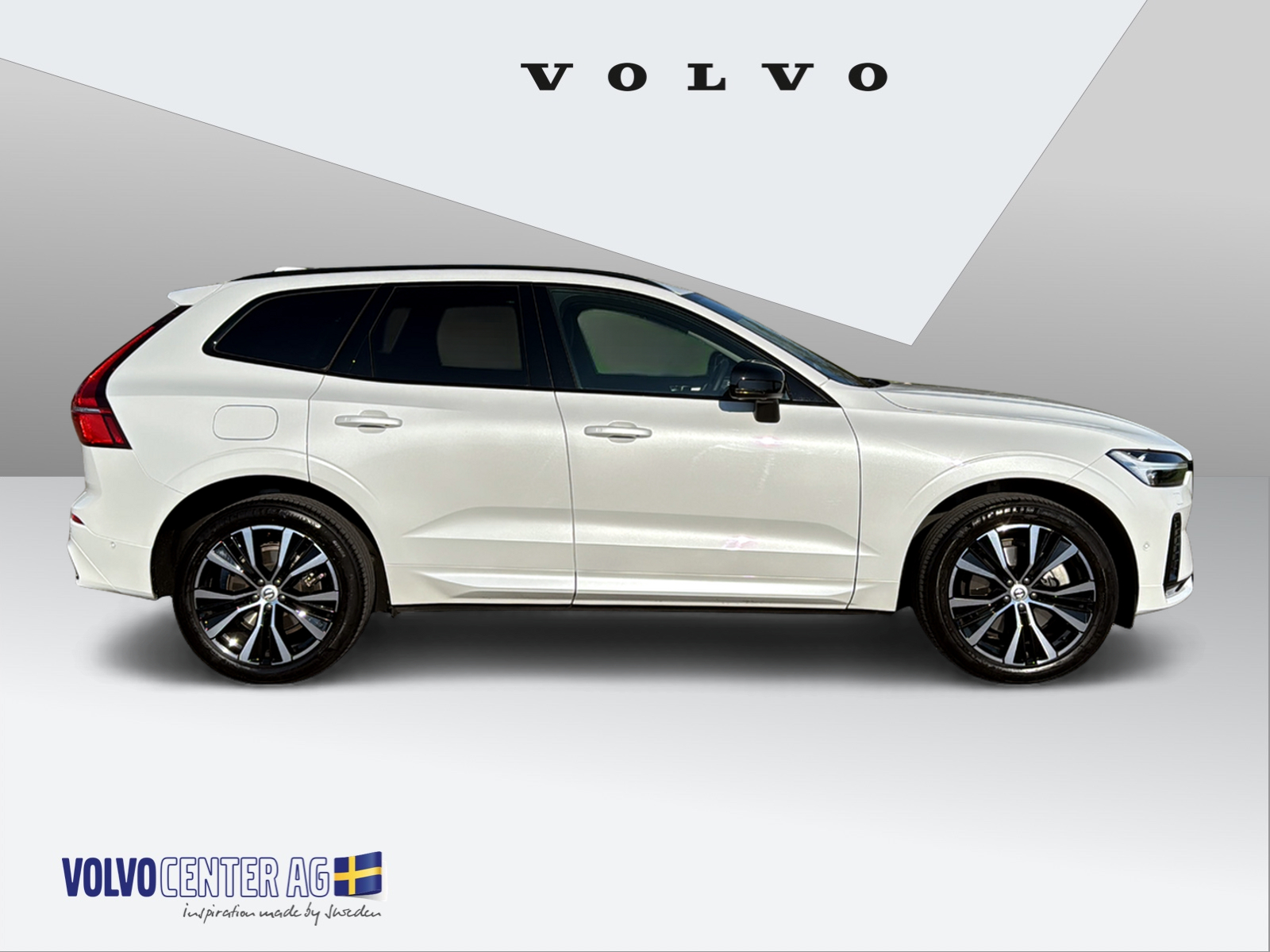 VOLVO XC60 2.0 B4 MH Ultimate Dark AWD-image-4