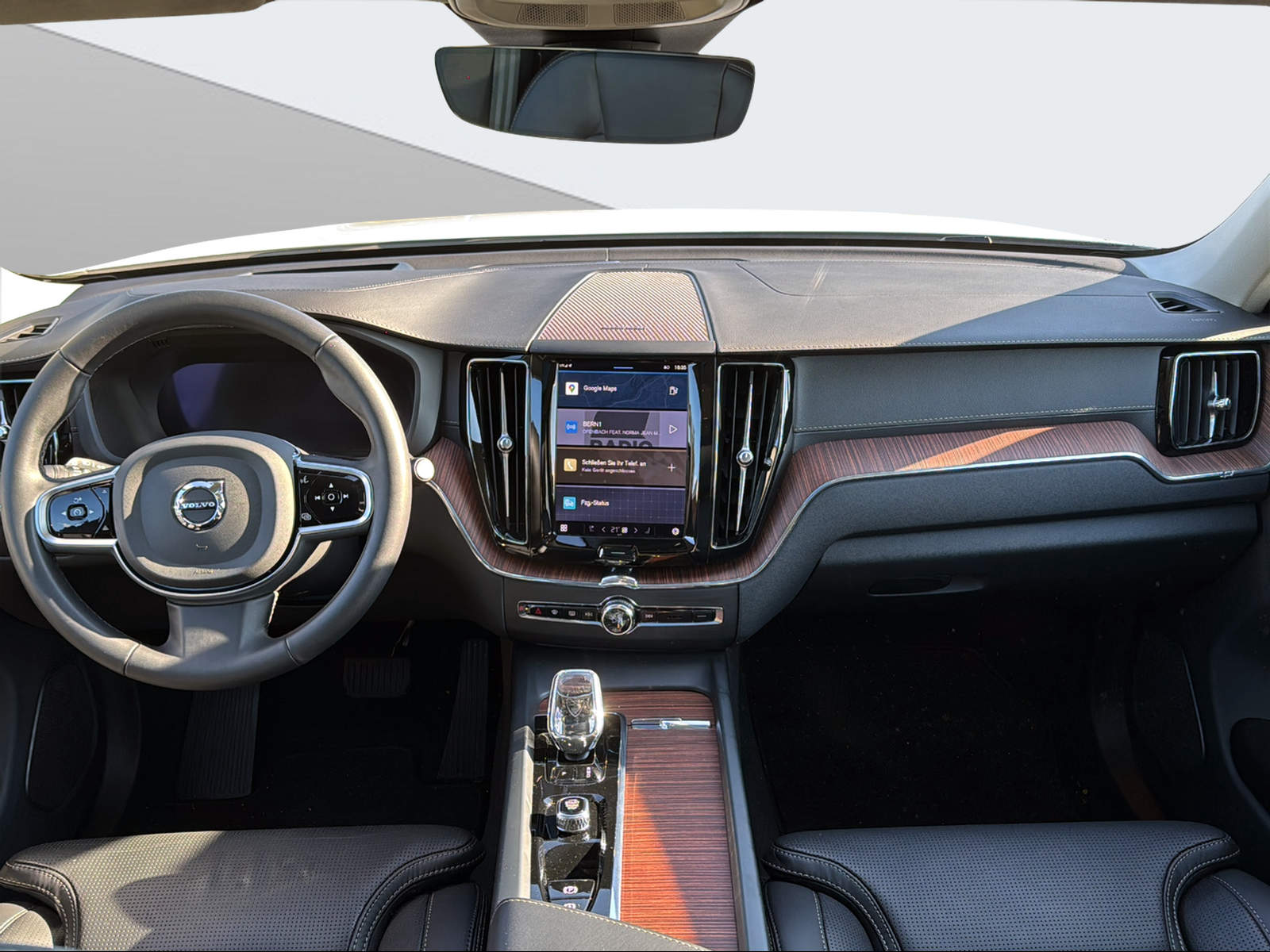 VOLVO XC60 2.0 B4 MH Ultimate Dark AWD-image-11